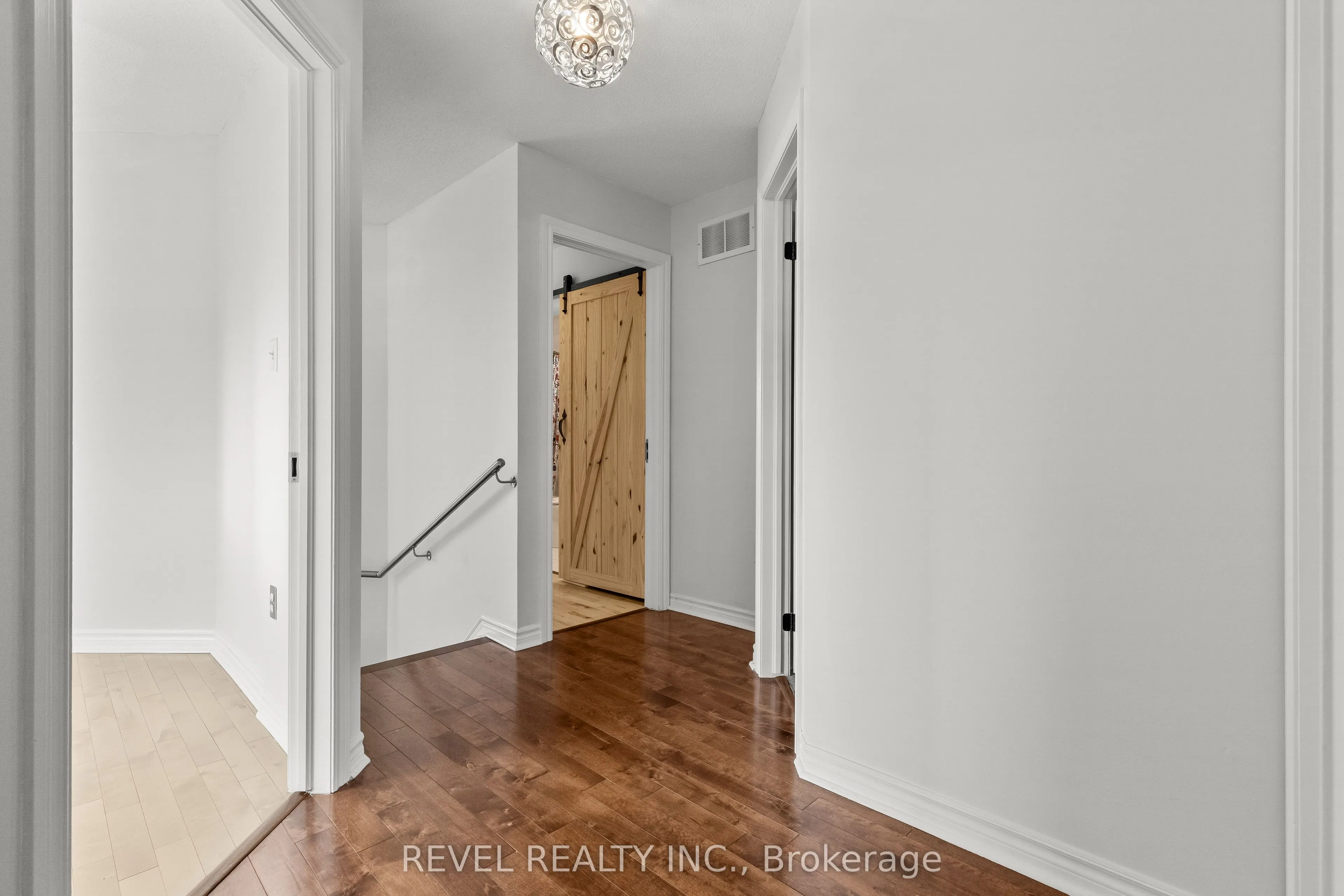 1 Glenhill Drive