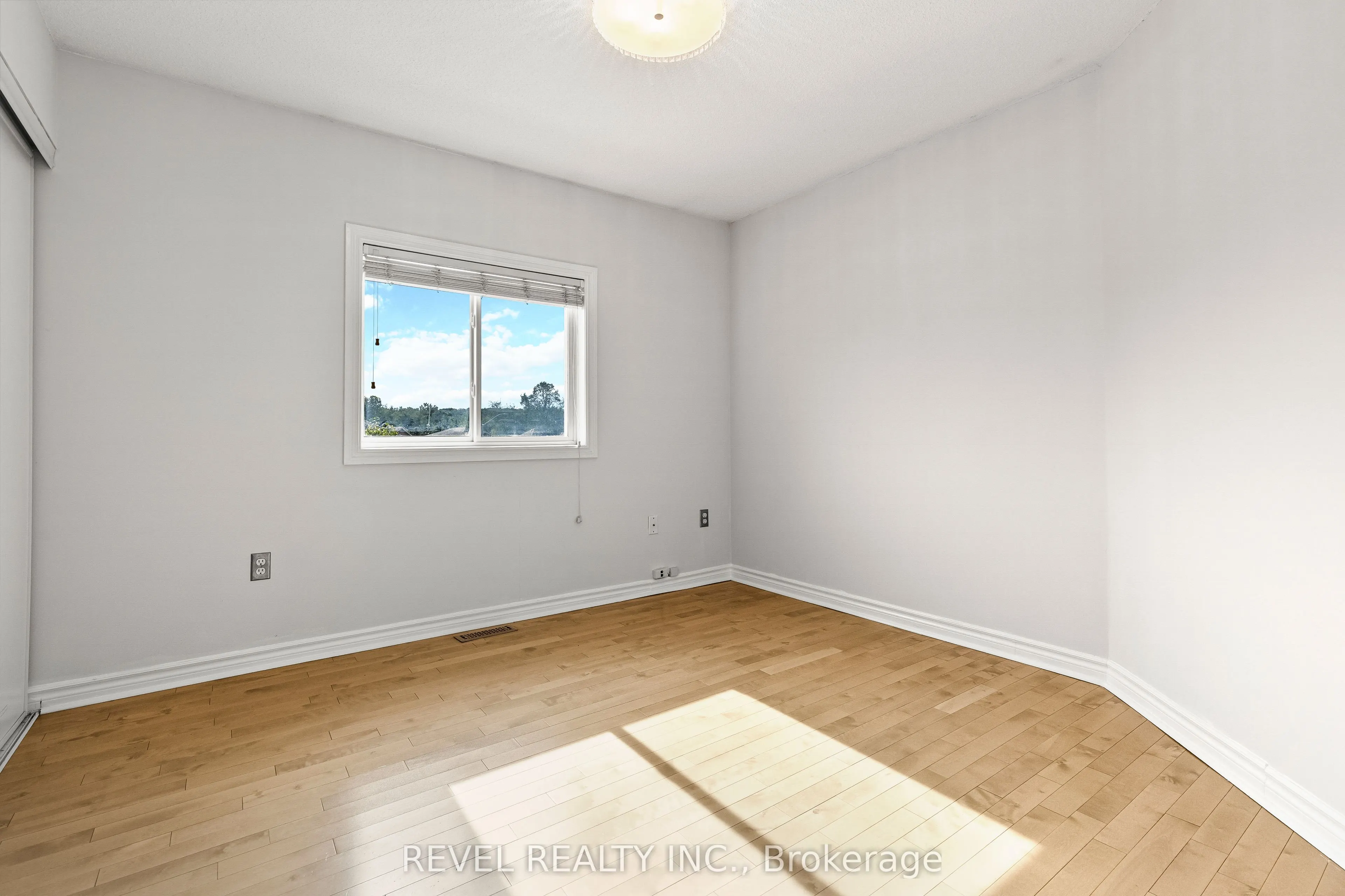 1 Glenhill Drive