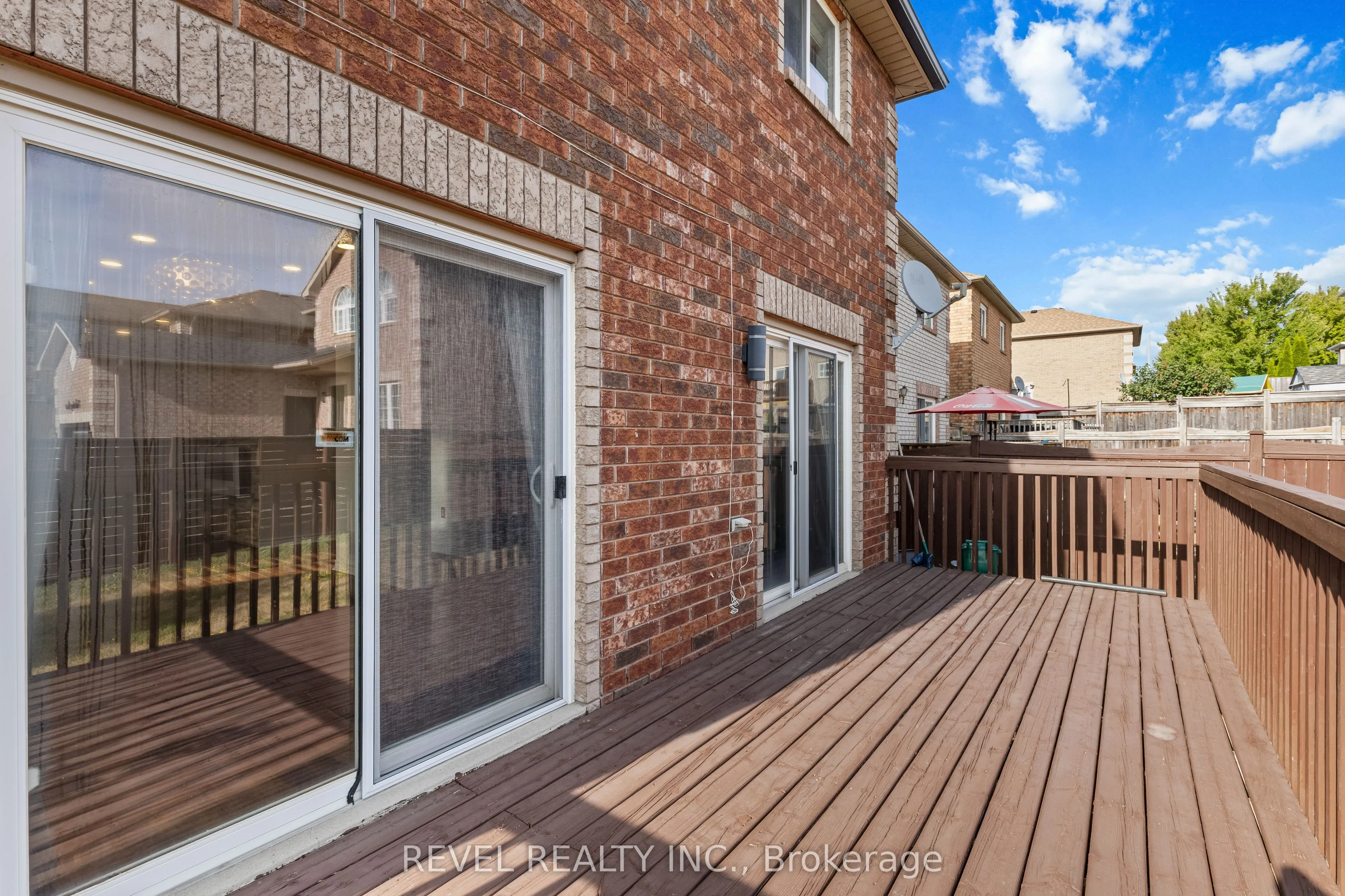 1 Glenhill Drive