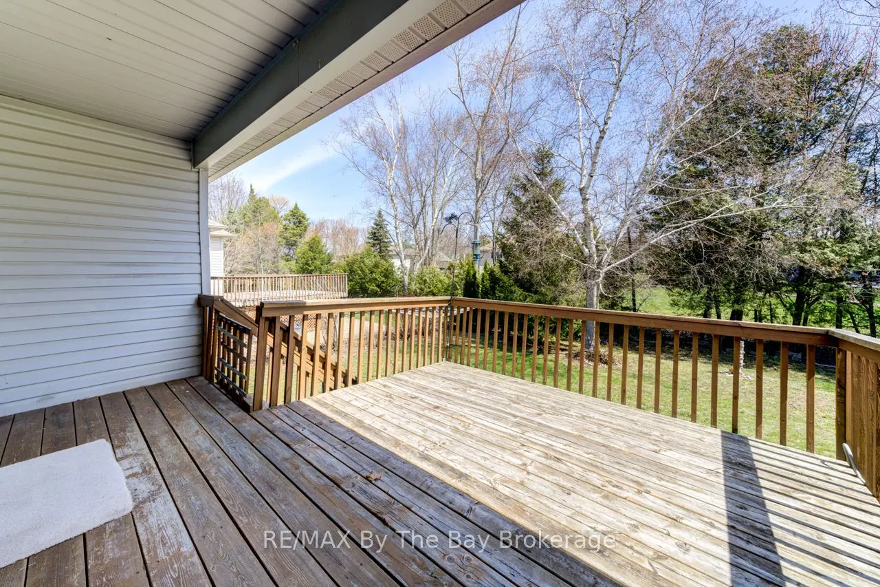 150 Silver Birch Avenue