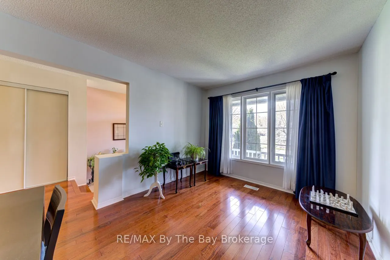 150 Silver Birch Avenue