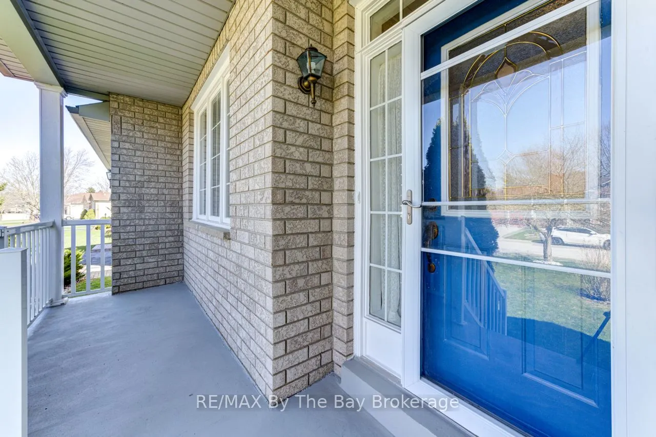 150 Silver Birch Avenue