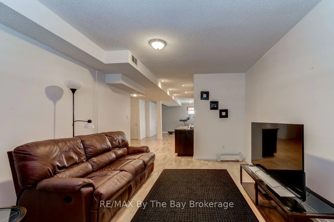 150 Silver Birch Avenue