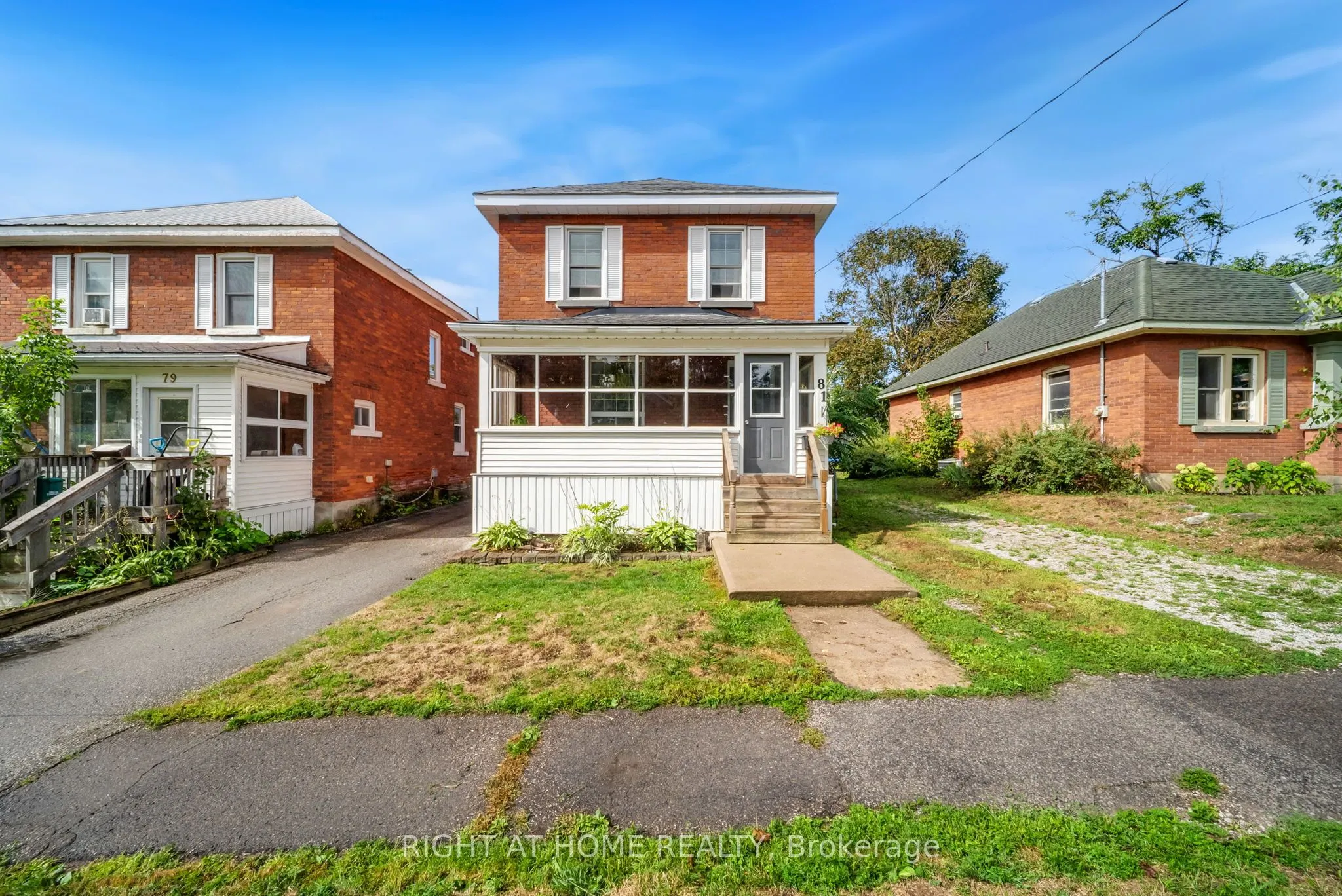 81 Douglas Street