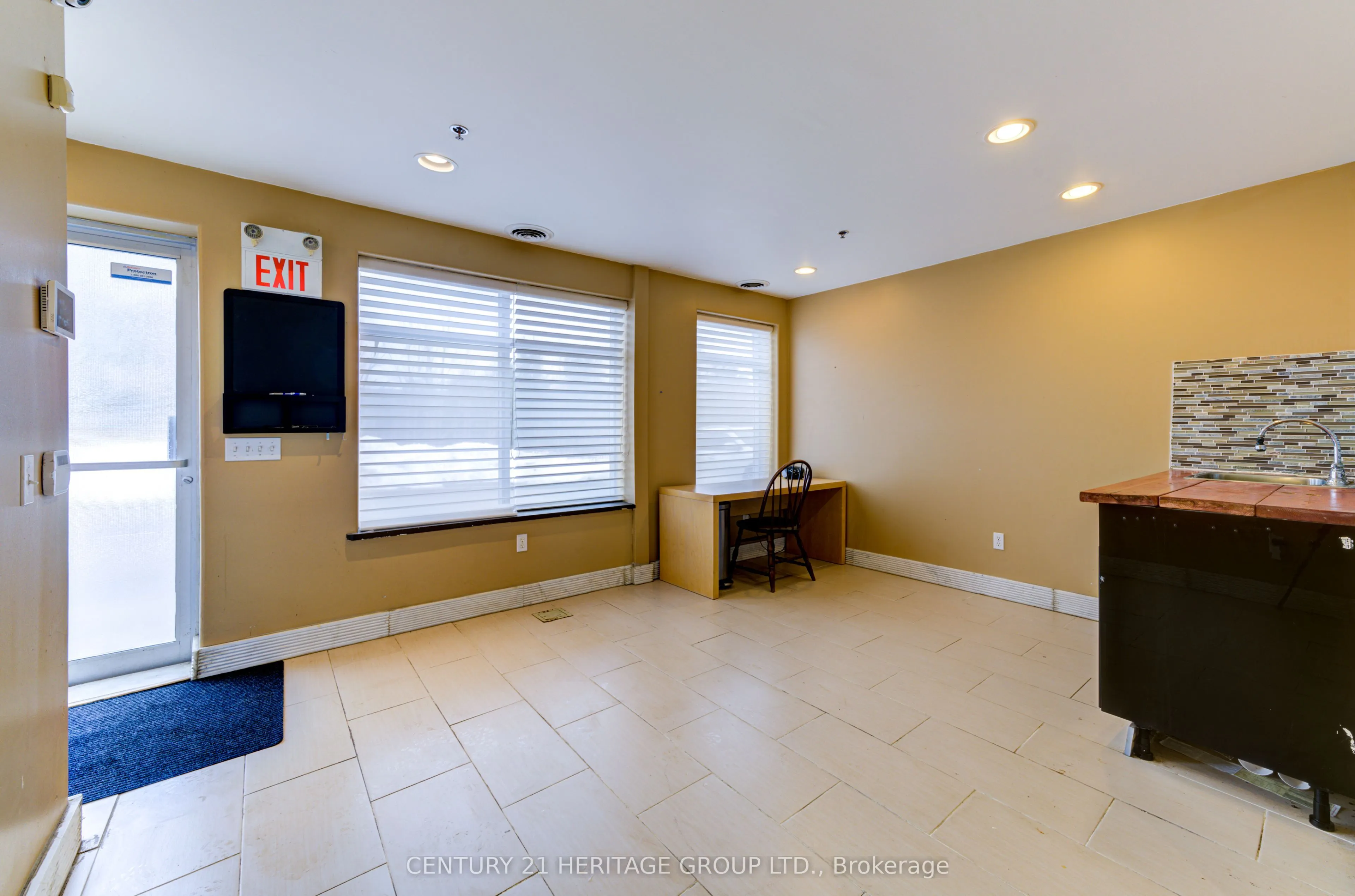 647 Welham Road, #6