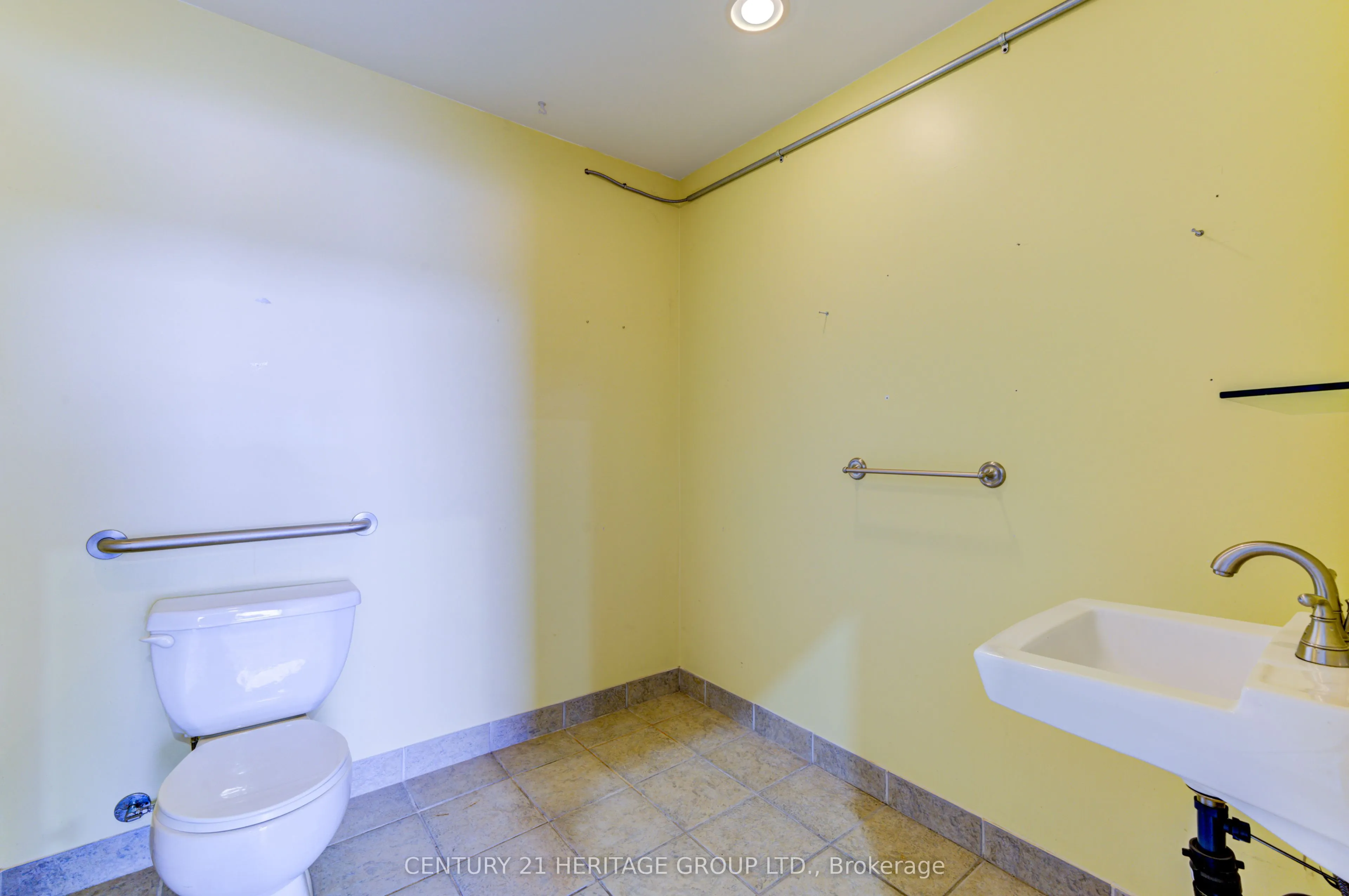 647 Welham Road, #6