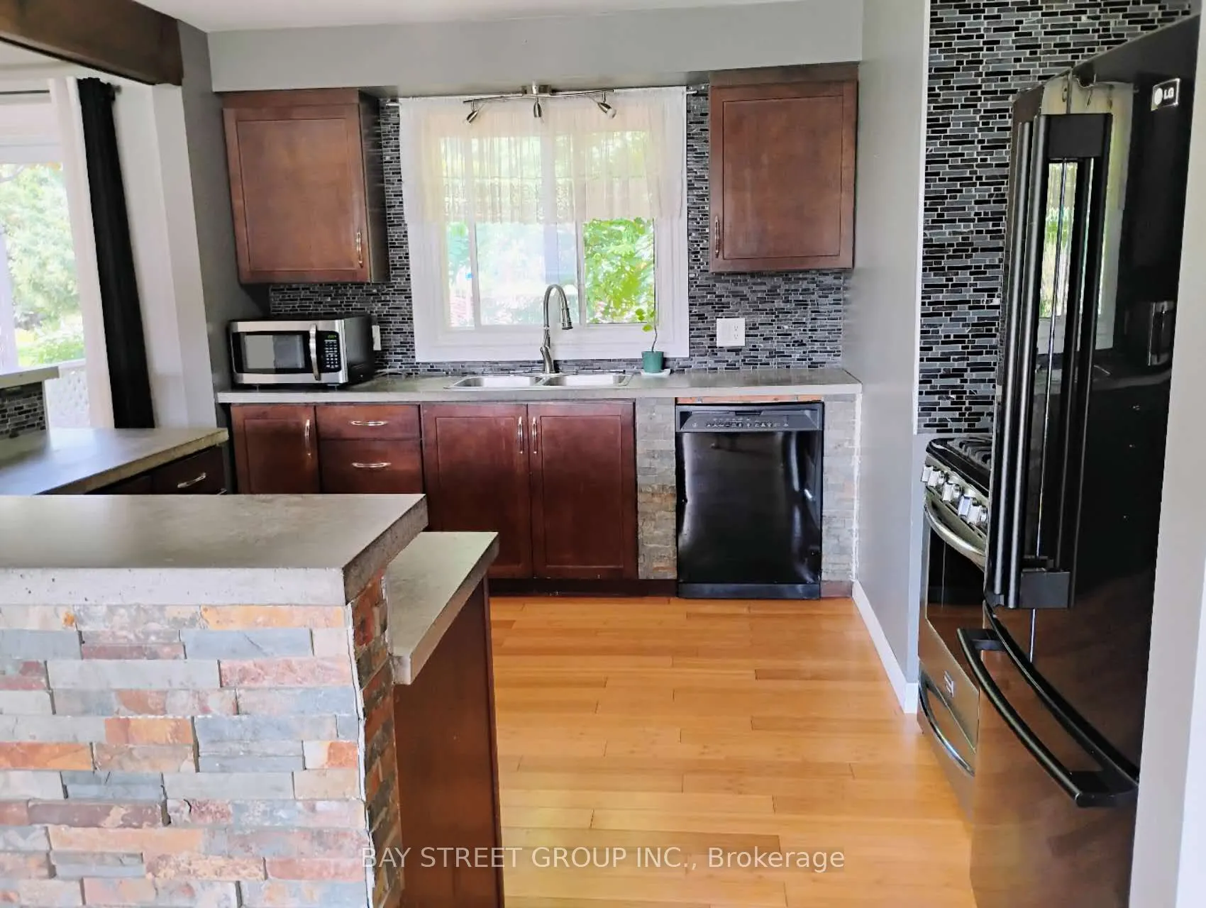 418 Little Avenue, #Main Level