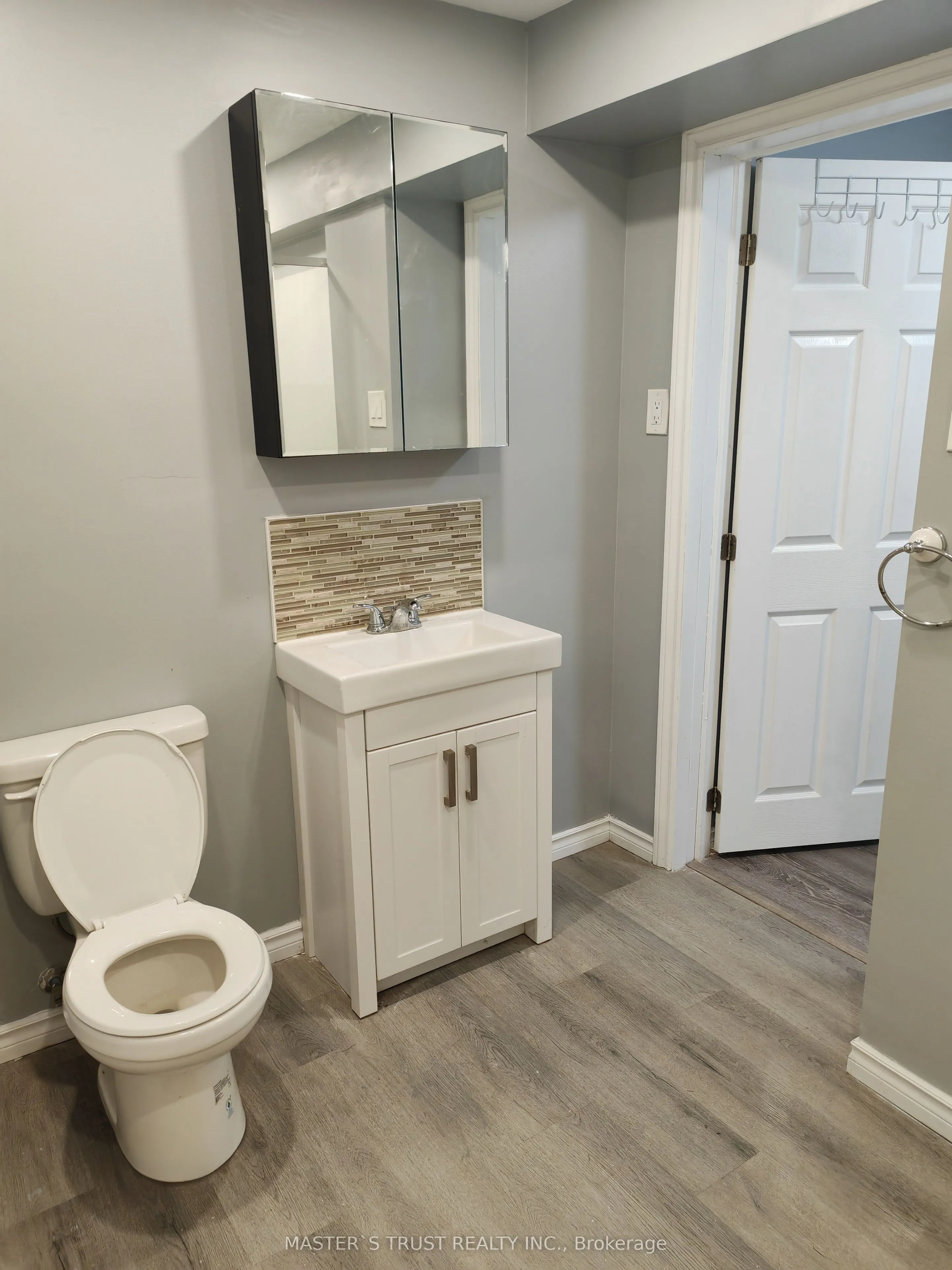 286 Georgian Drive, #Unit 3