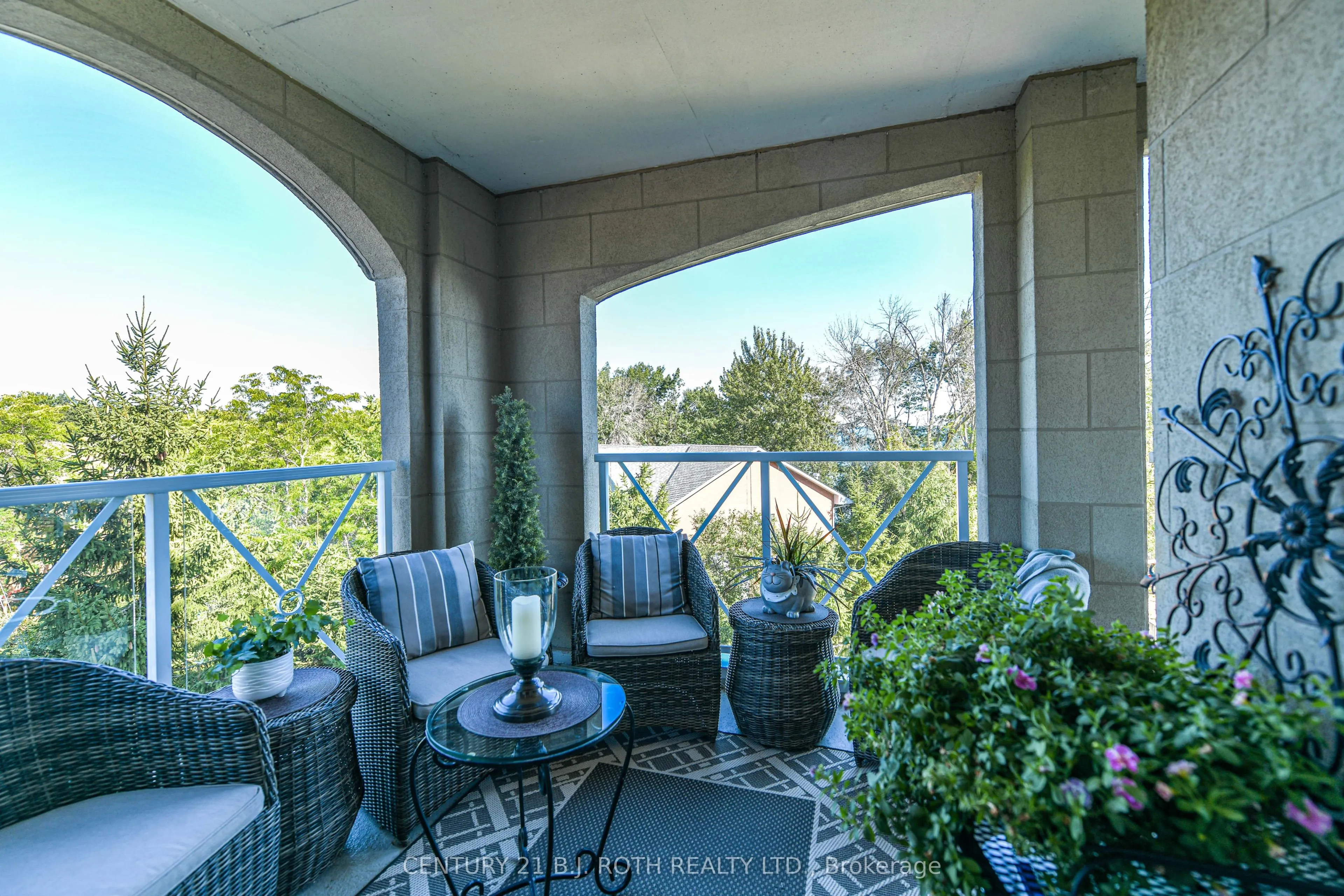 354 Atherley Road, #304