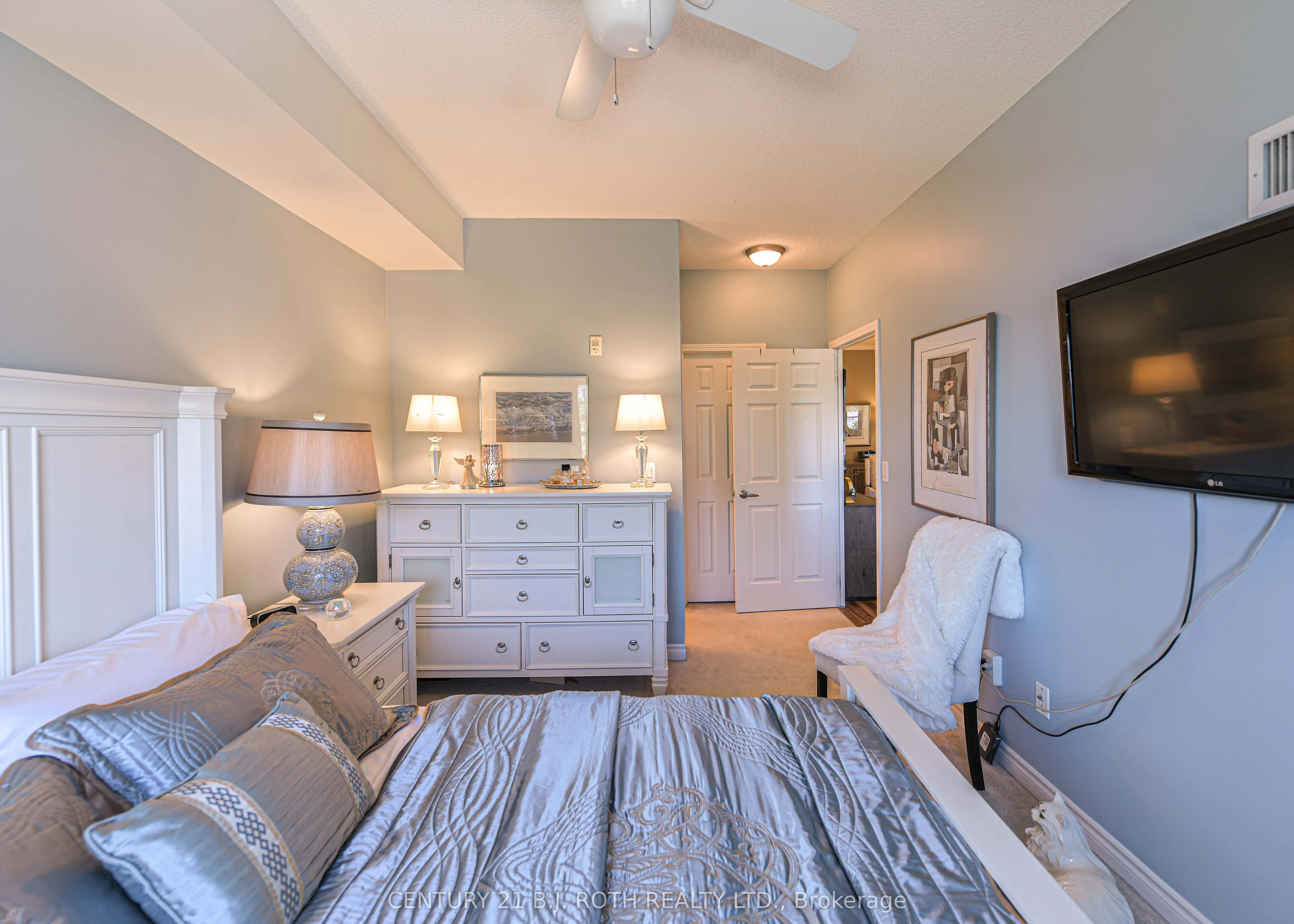 354 Atherley Road, #304