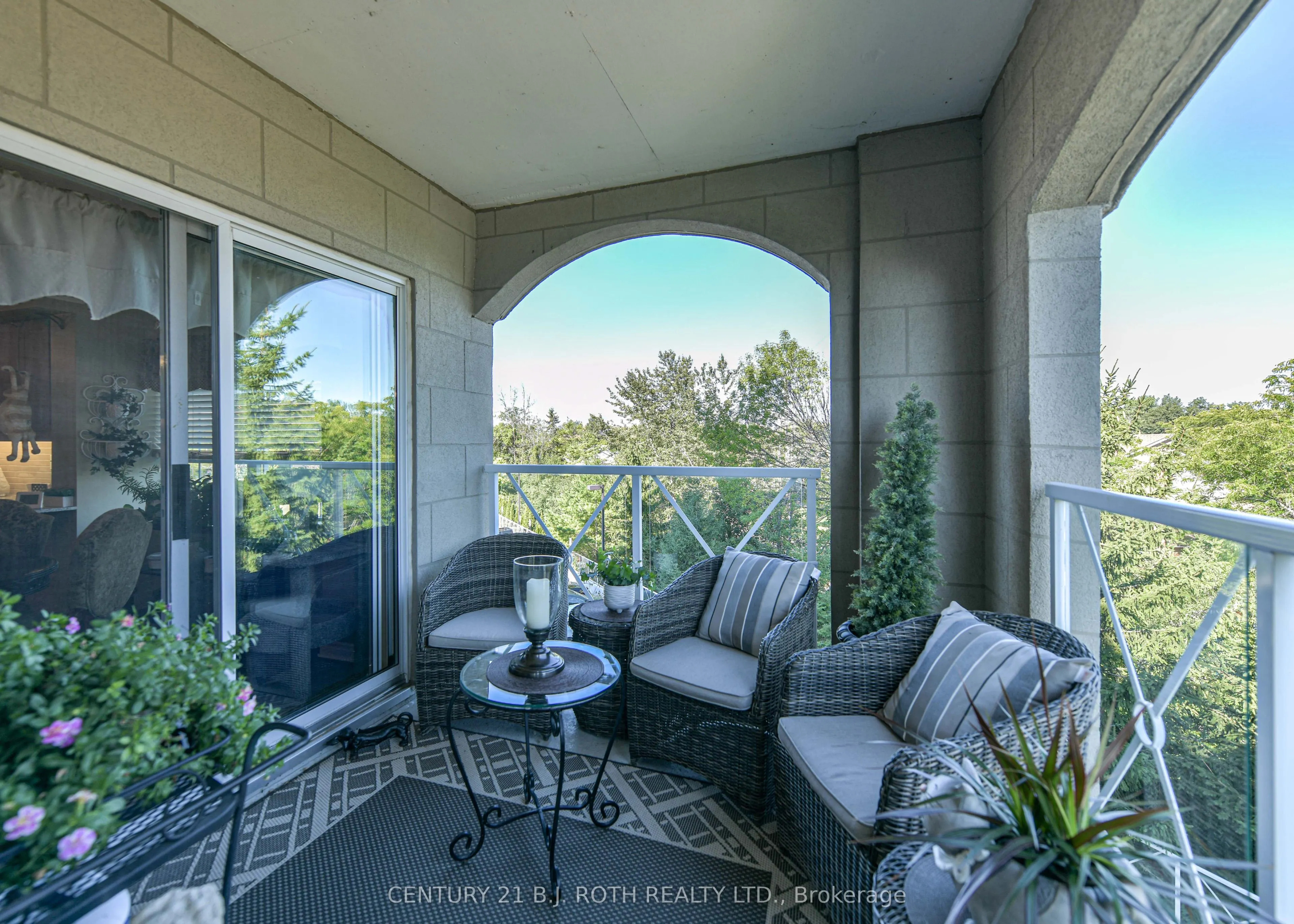 354 Atherley Road, #304