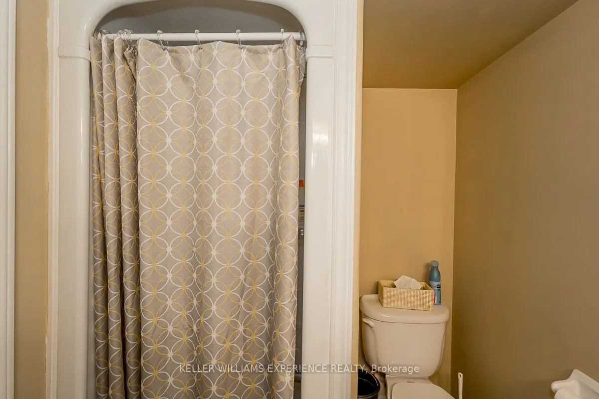 12 Cumming Drive