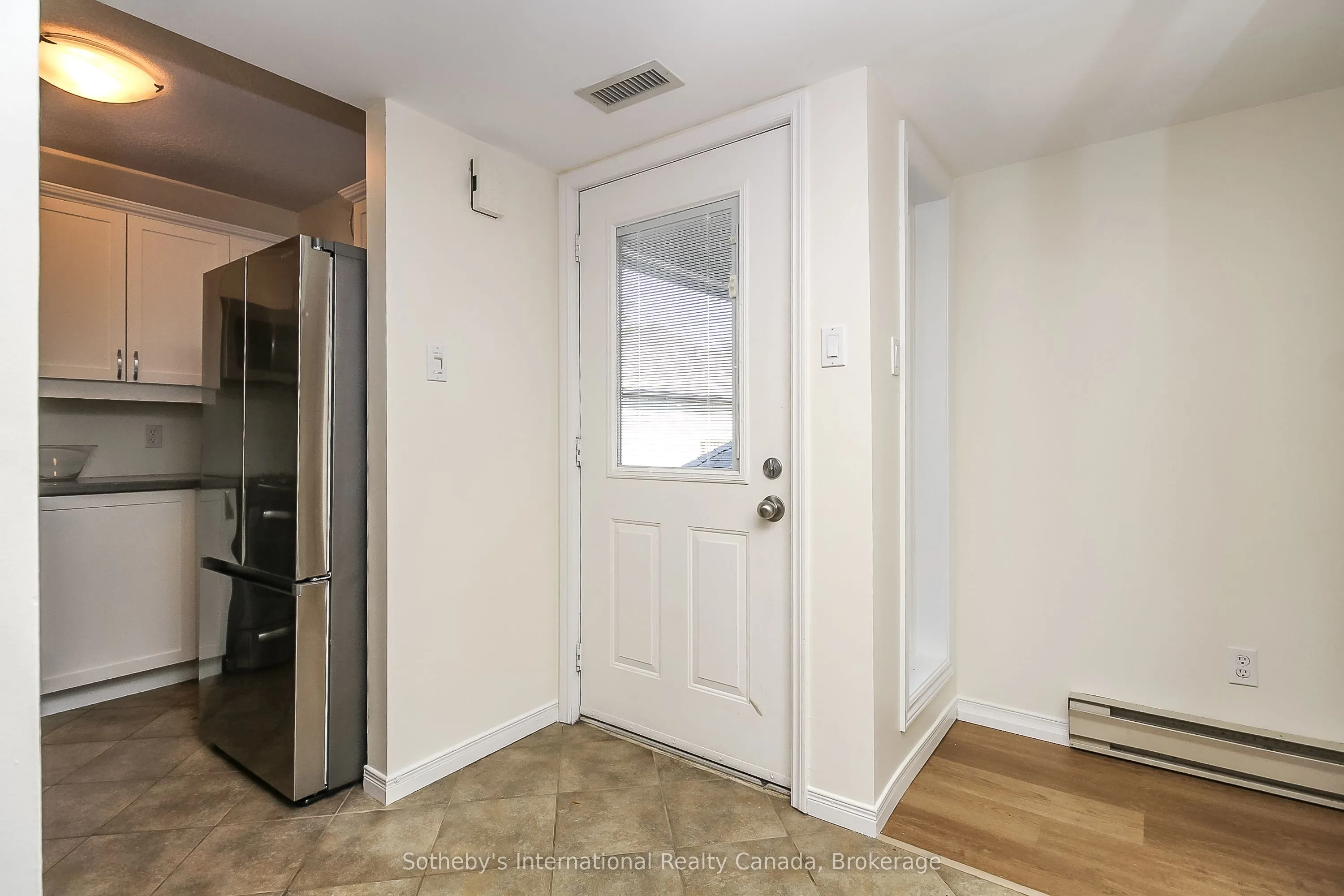 771 Johnston Park Avenue, #3