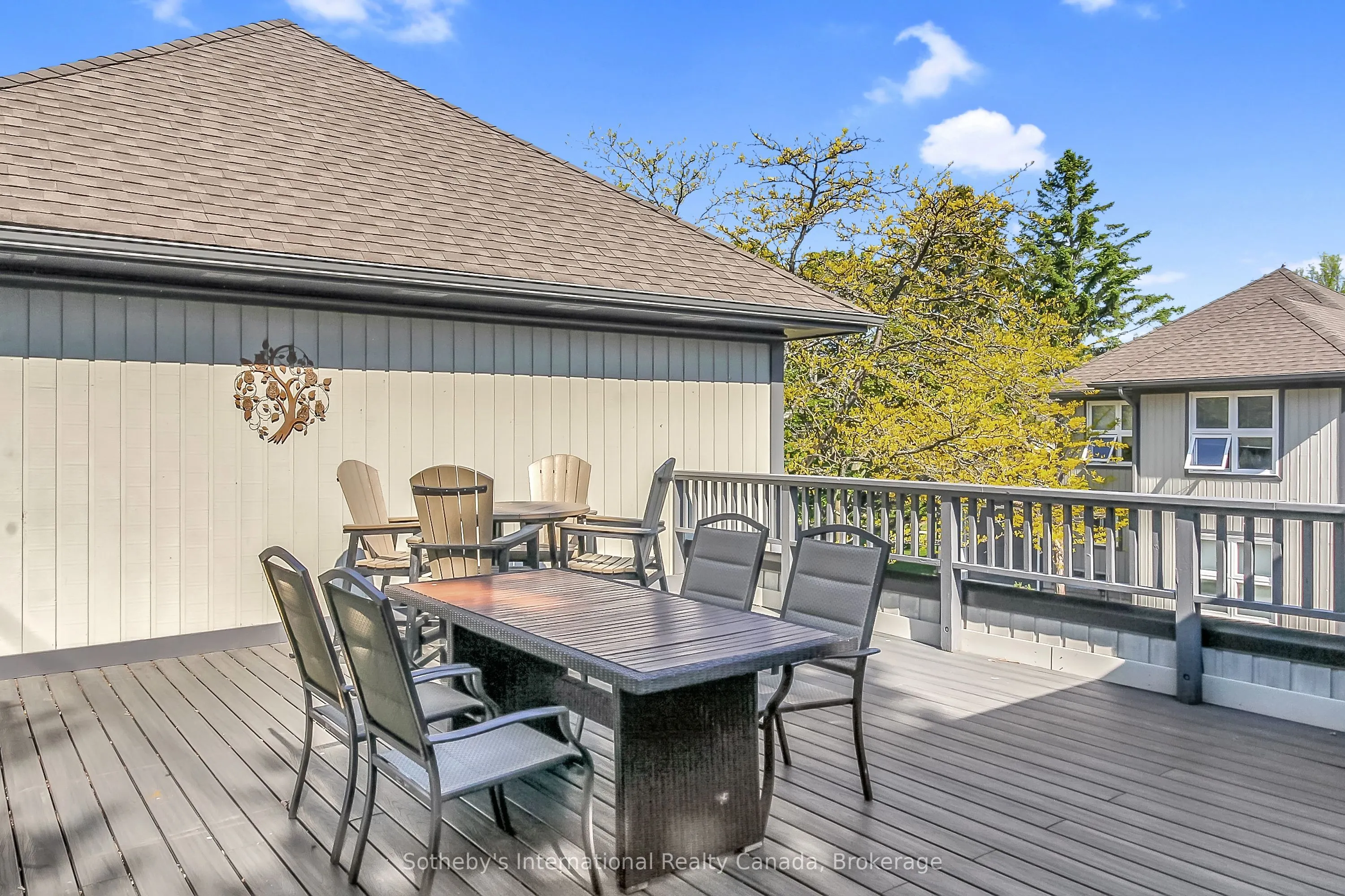 771 Johnston Park Avenue, #3