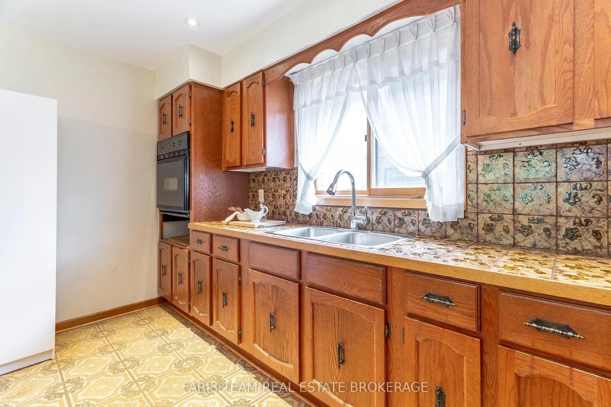 29 Lorrie Crescent