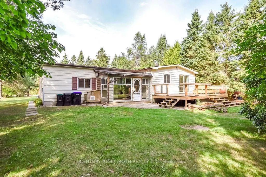 2095 DWYER Road