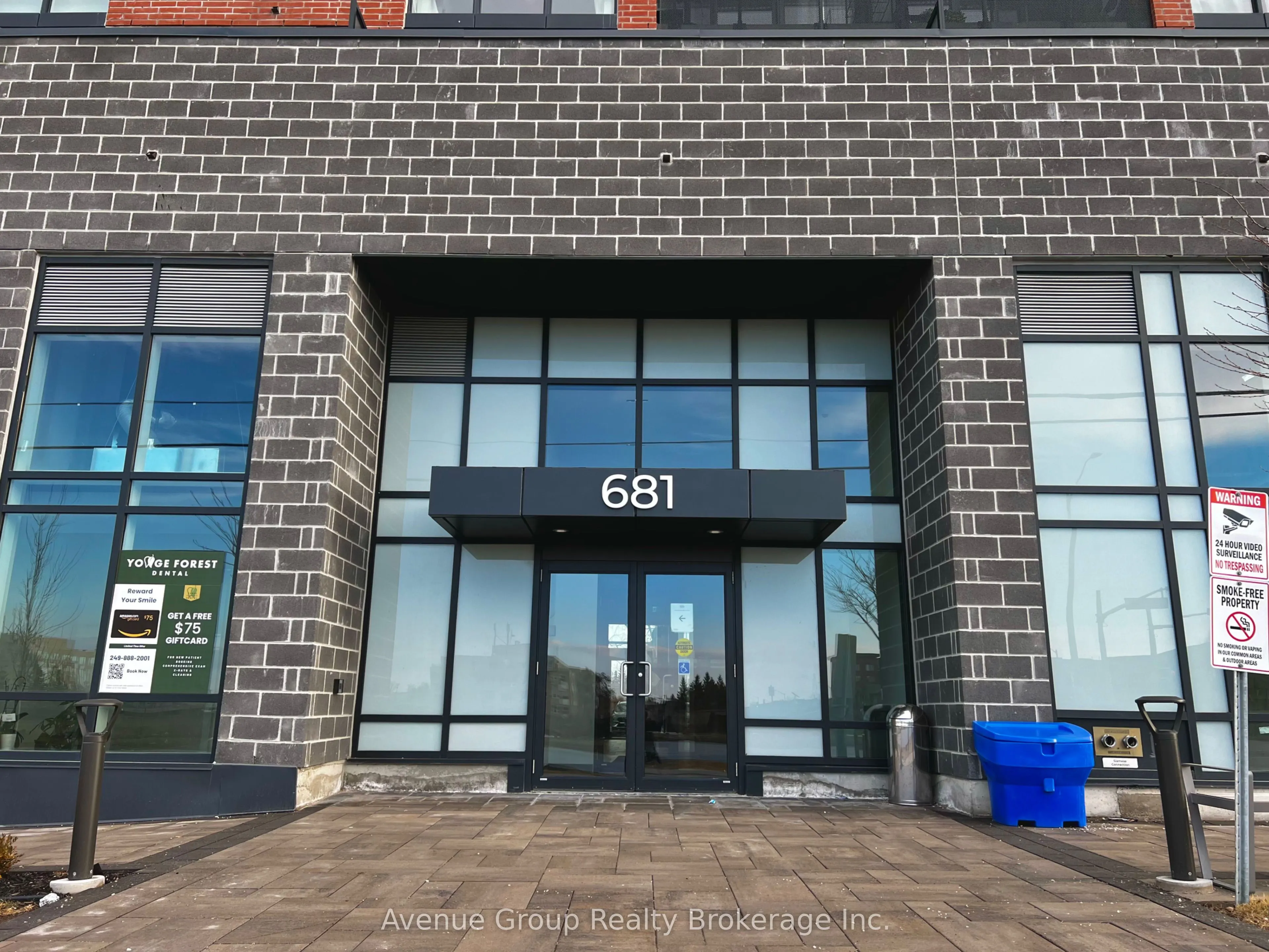 681 Yonge Street, #222