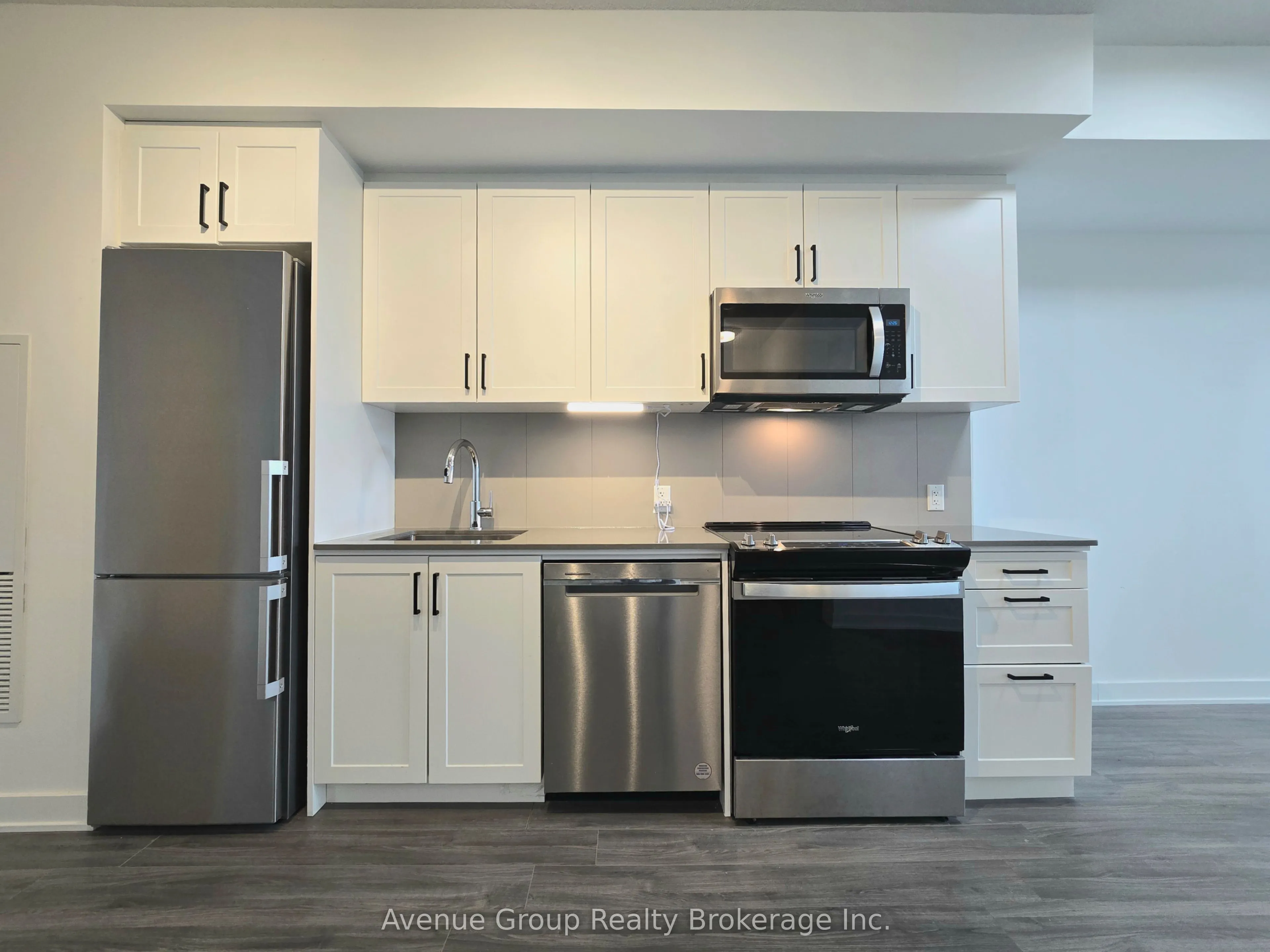 681 Yonge Street, #222