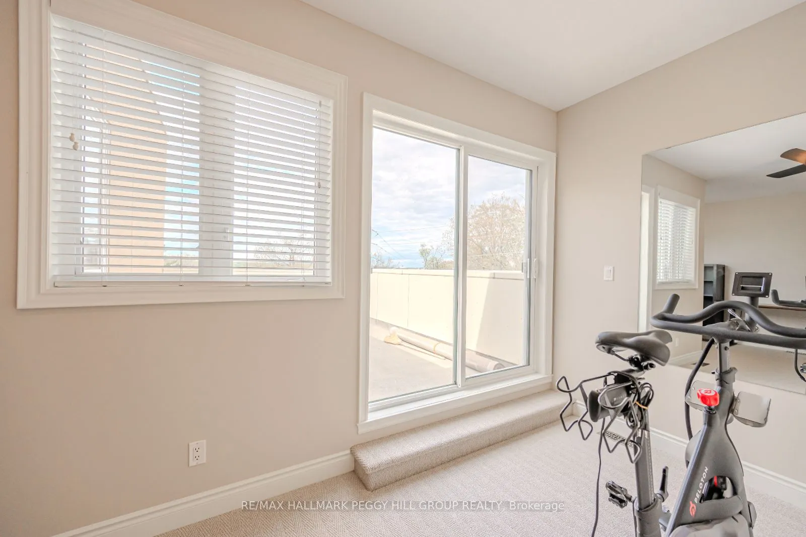 27 White Oaks Road, #12