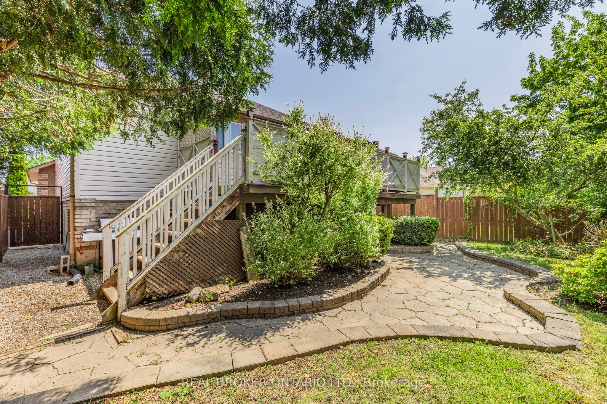 22 Dykstra Drive