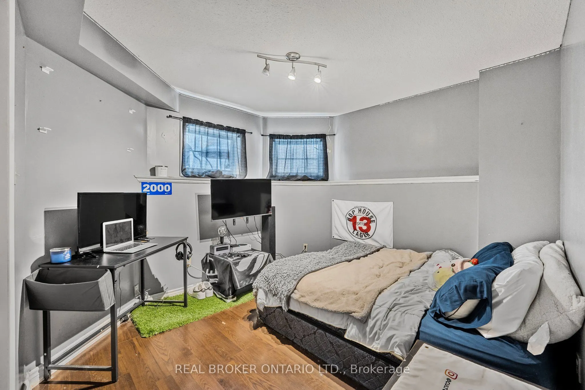 22 Dykstra Drive
