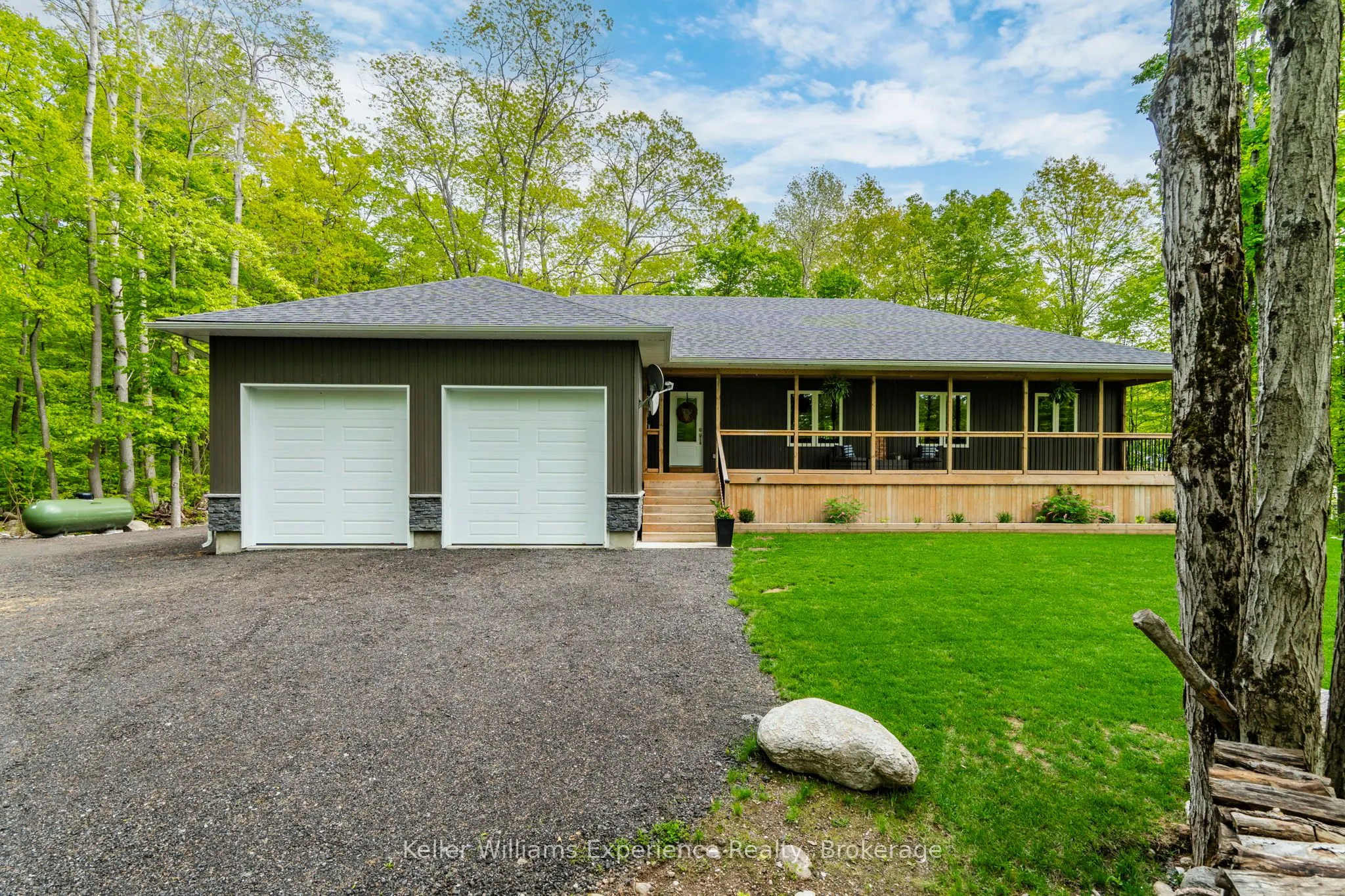 27 Meadows Avenue