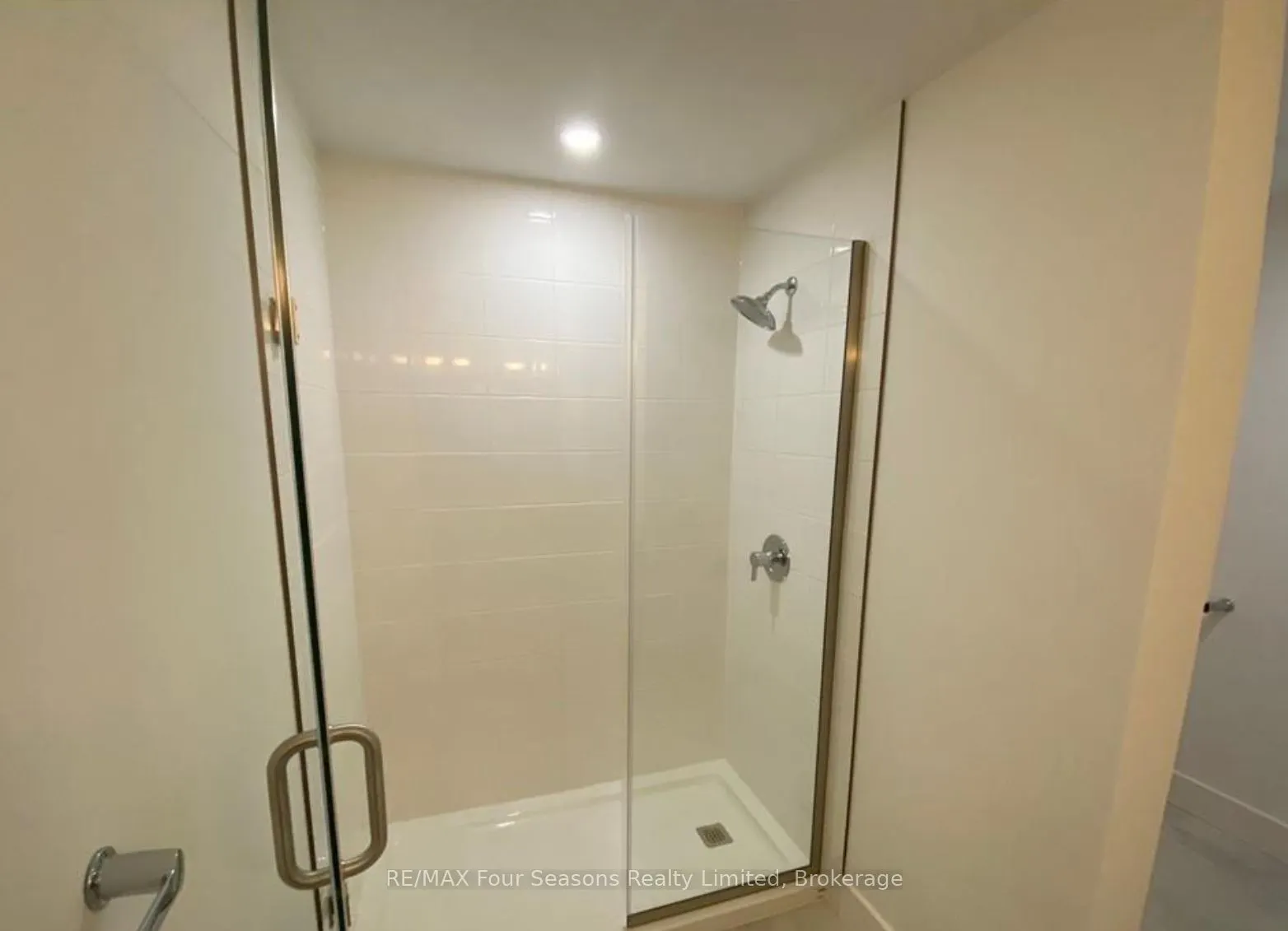 4 KIMBERLY Lane, #213