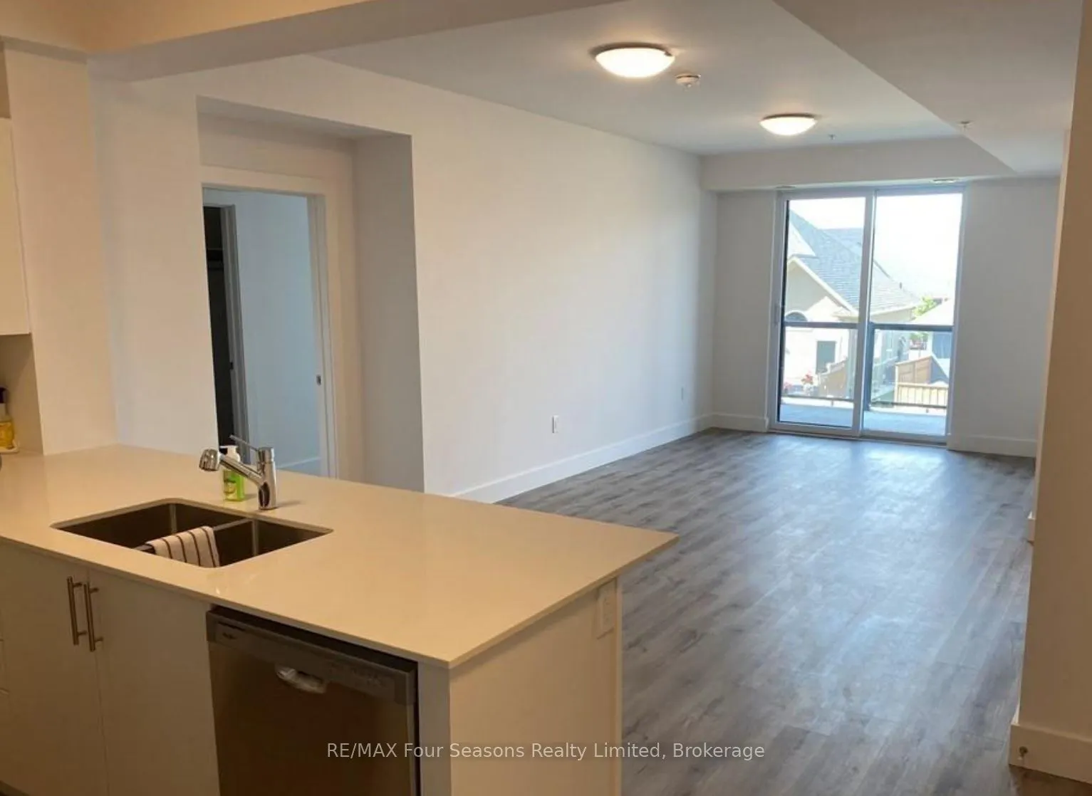 4 KIMBERLY Lane, #213
