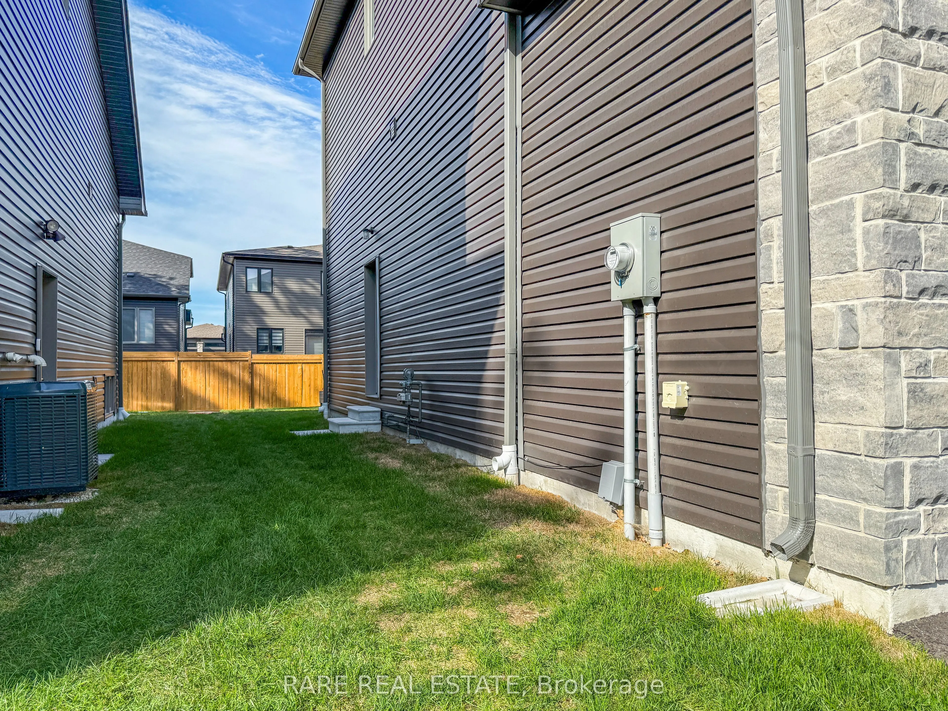 128 Ansley Road, #Lower
