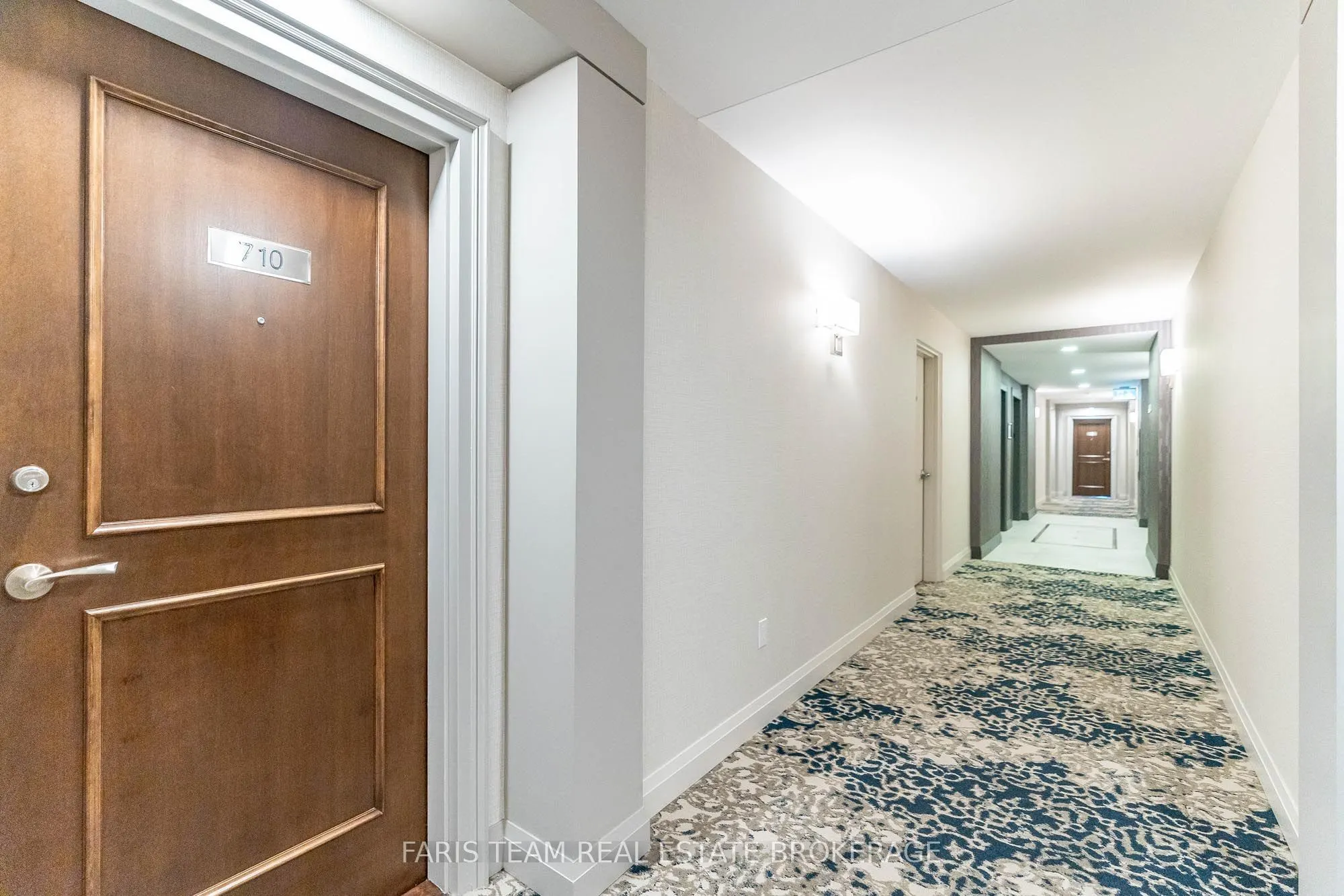 6 Toronto Street, #710
