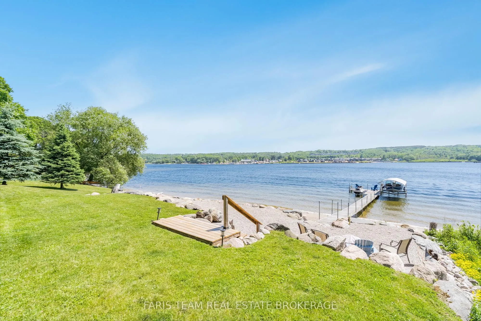 375 Champlain Road