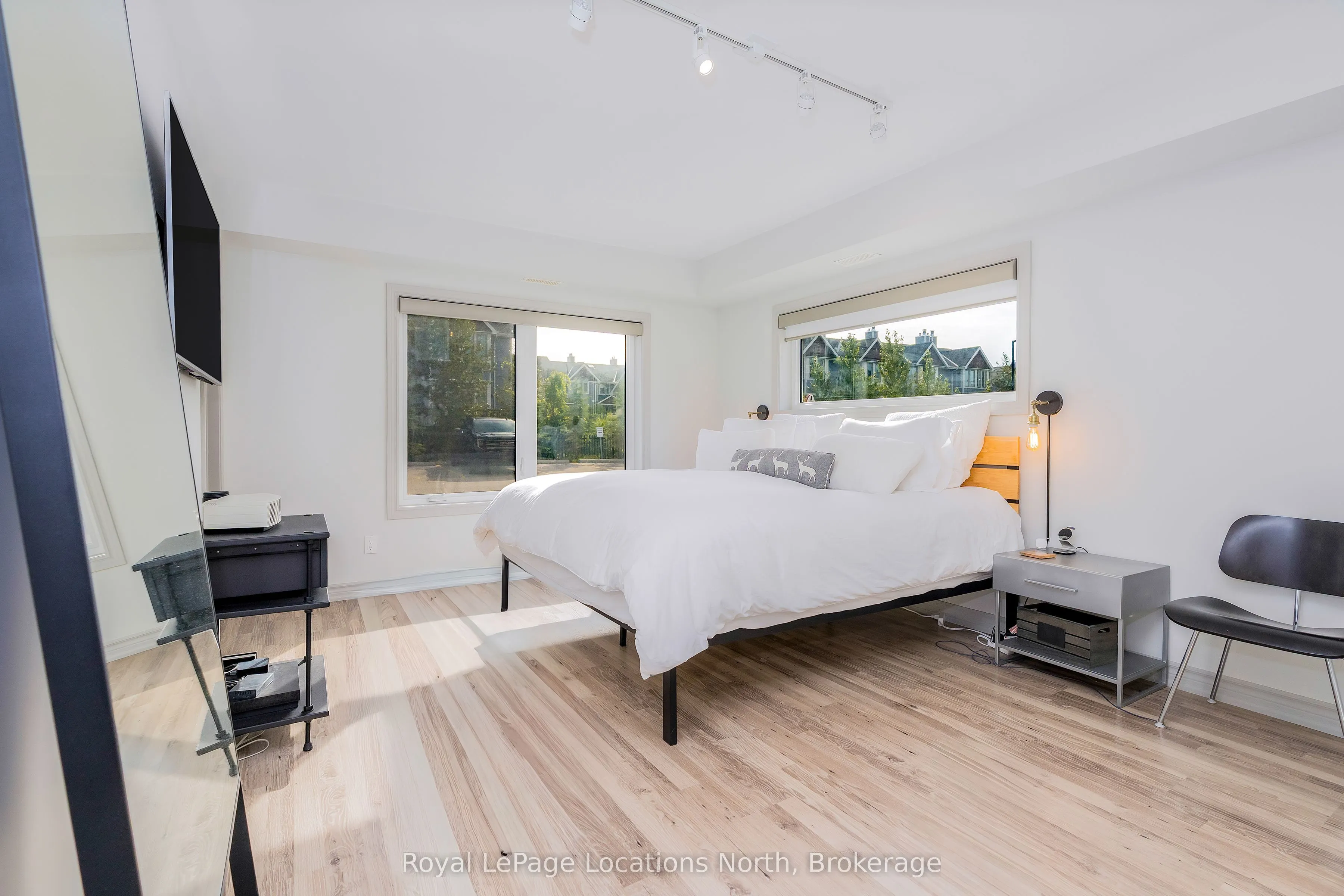 4 Cove Court, #28