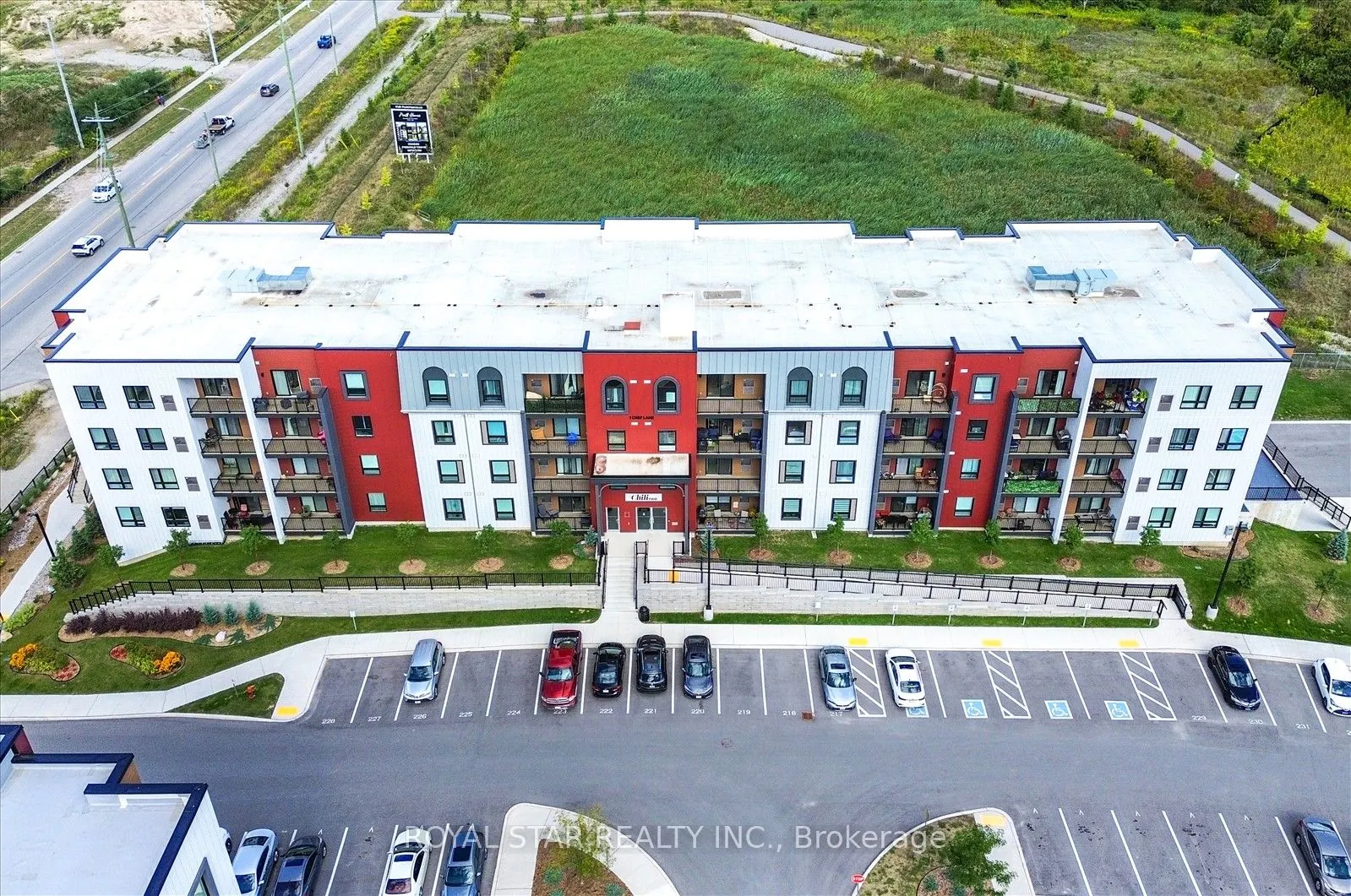 1 Chef Lane, #401