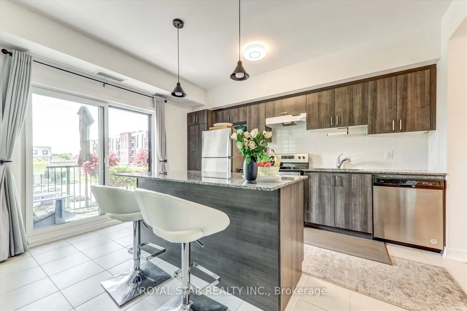 1 Chef Lane, #401