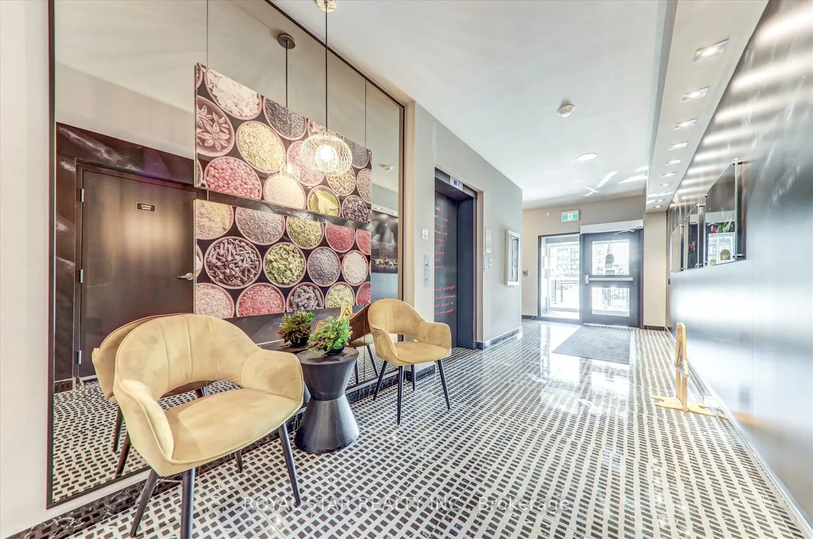 1 Chef Lane, #401