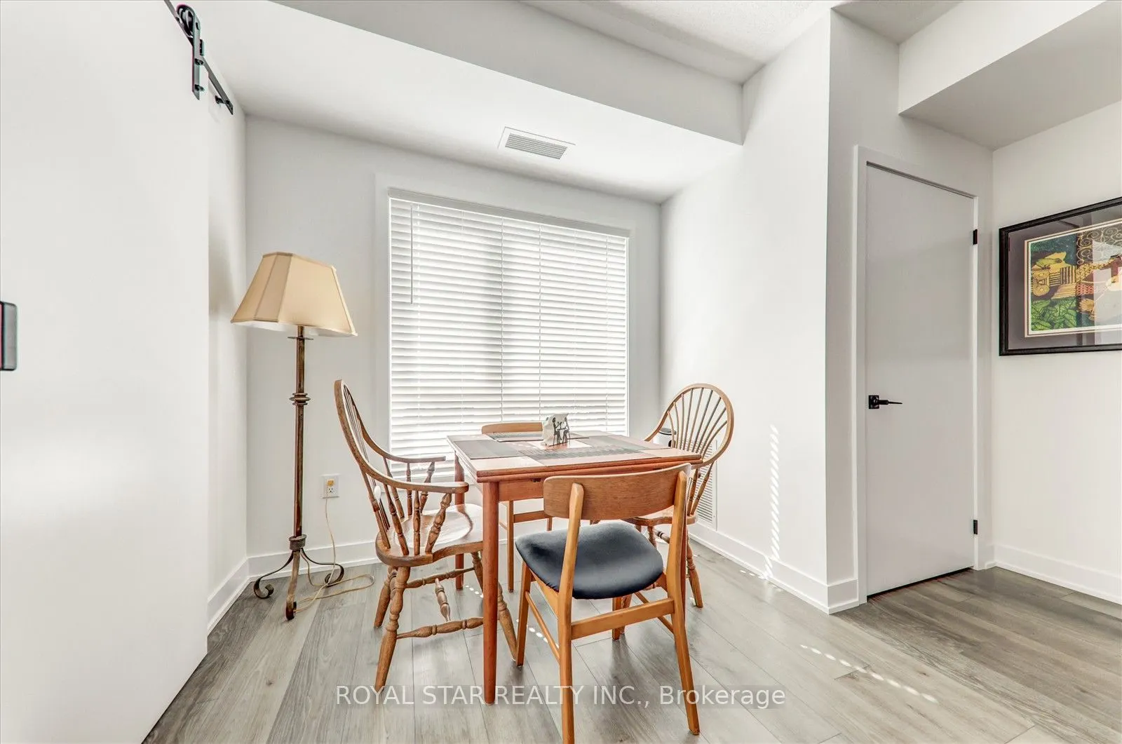 1 Chef Lane, #401