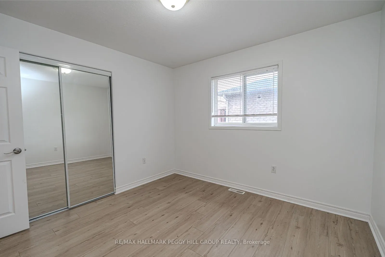 49 Forest Dale Drive, #Upper