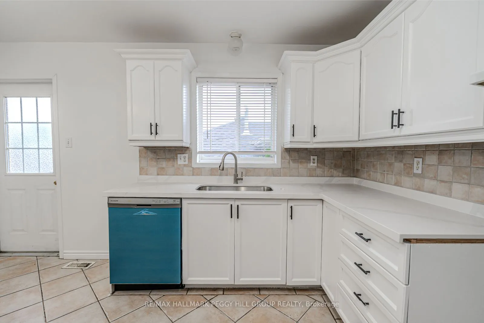 49 Forest Dale Drive, #Upper