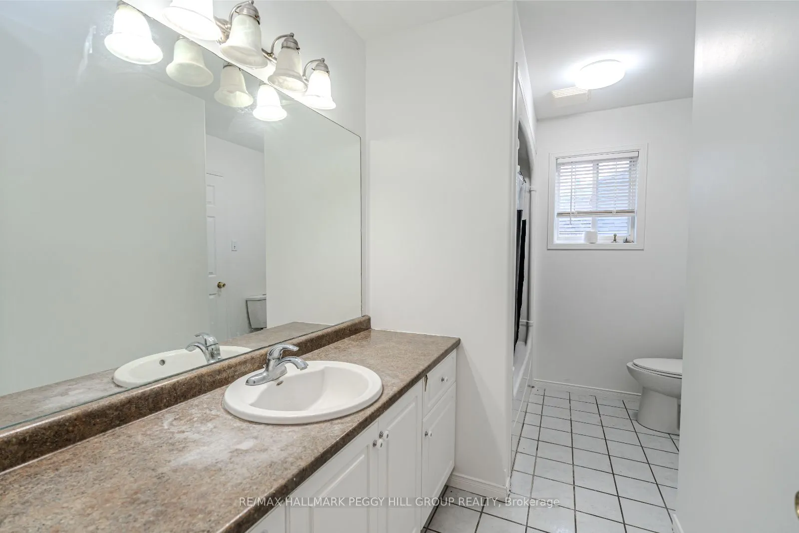 49 Forest Dale Drive, #Upper