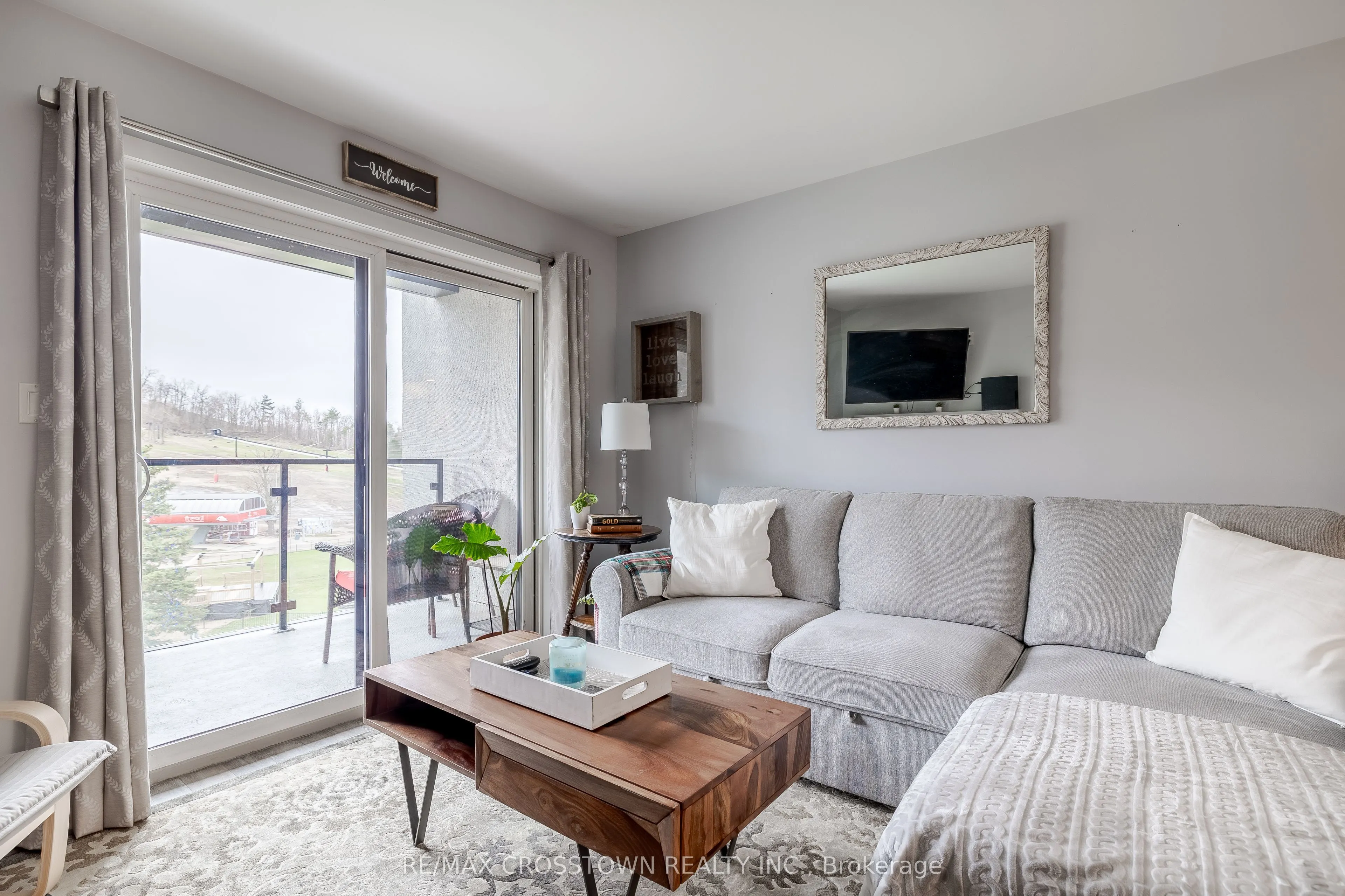 80 HORSESHOE Boulevard, #302