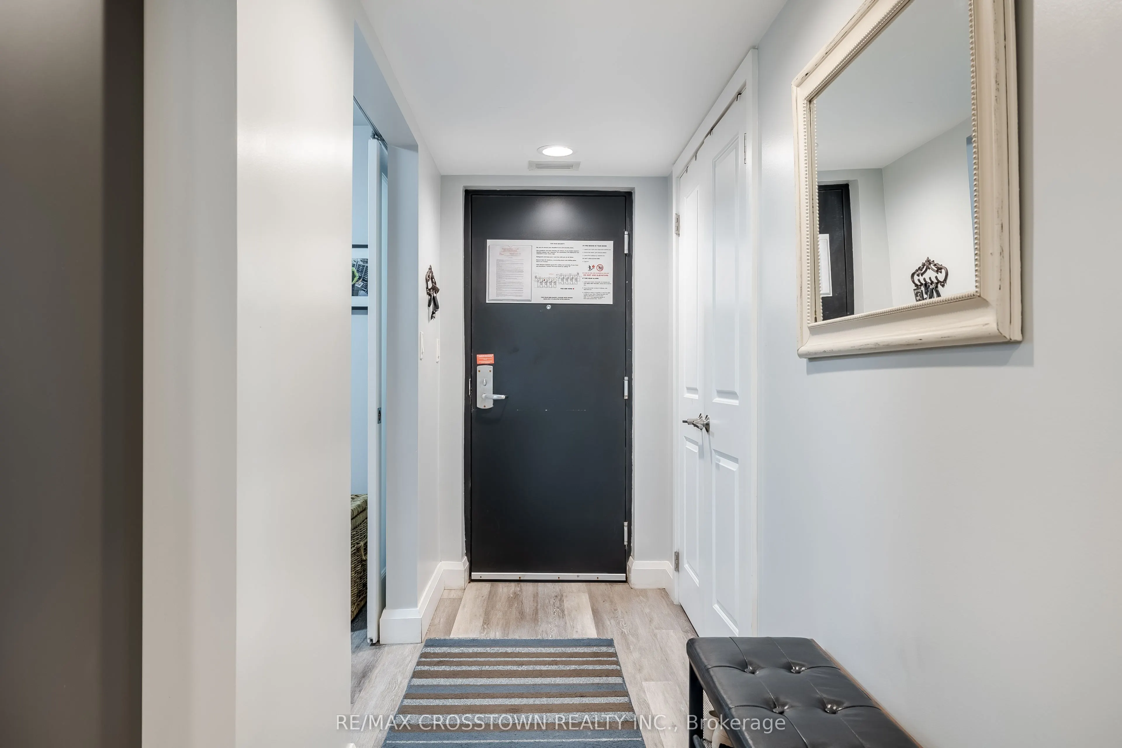 80 HORSESHOE Boulevard #302