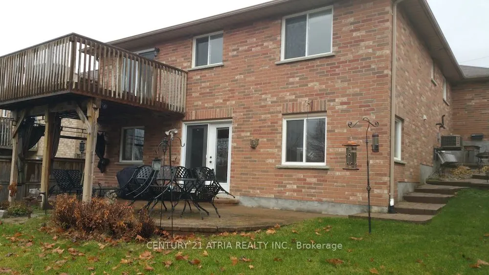 194 Livingstone Street E, #Upper
