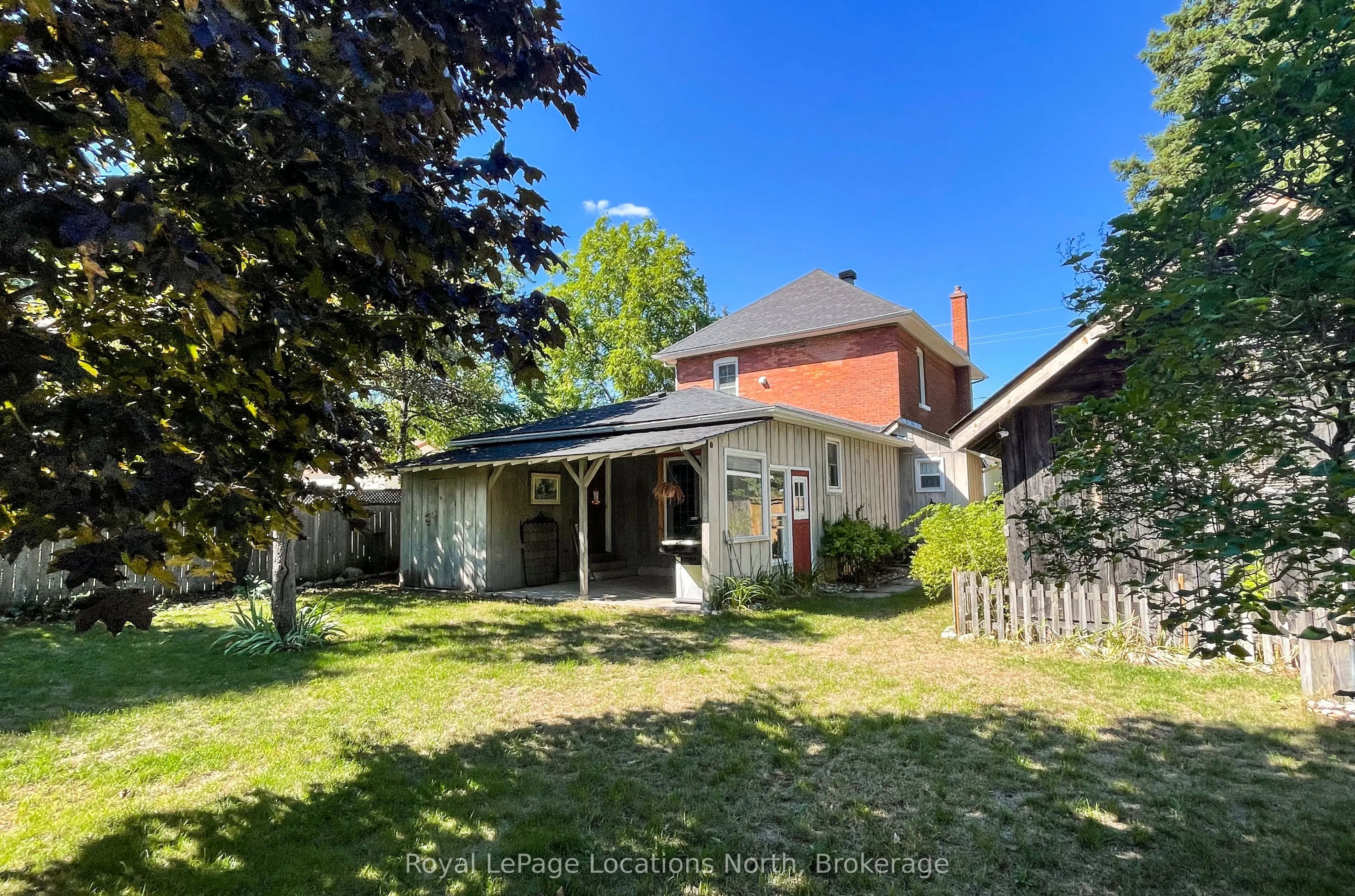 523 Hurontario Street