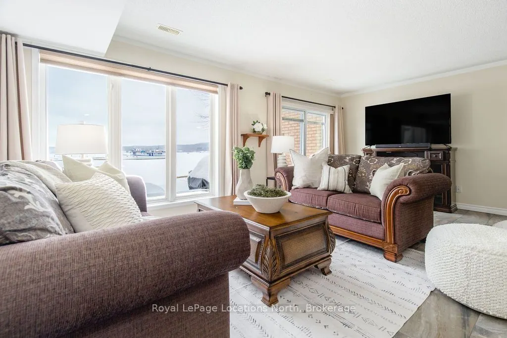 4 BECK Boulevard, #6
