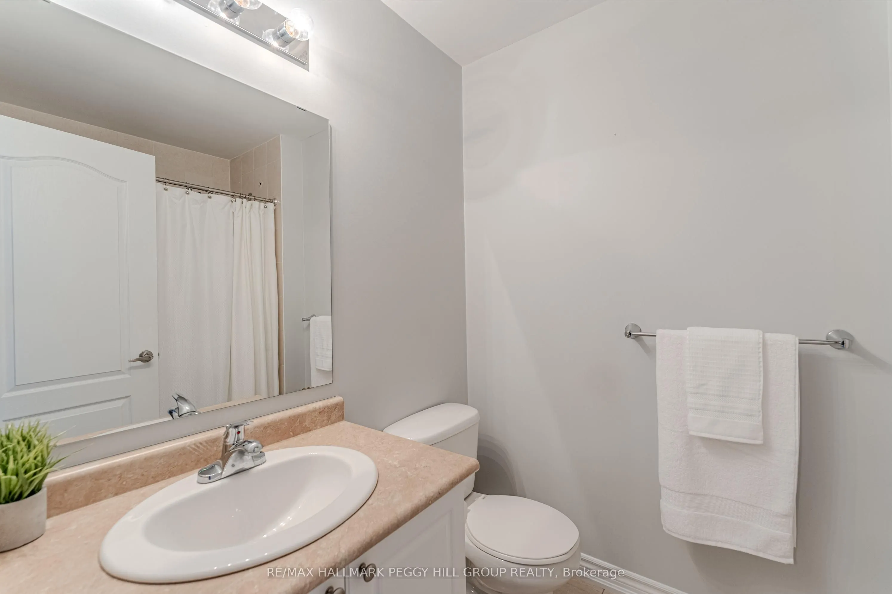 209 Harvie Road, #35