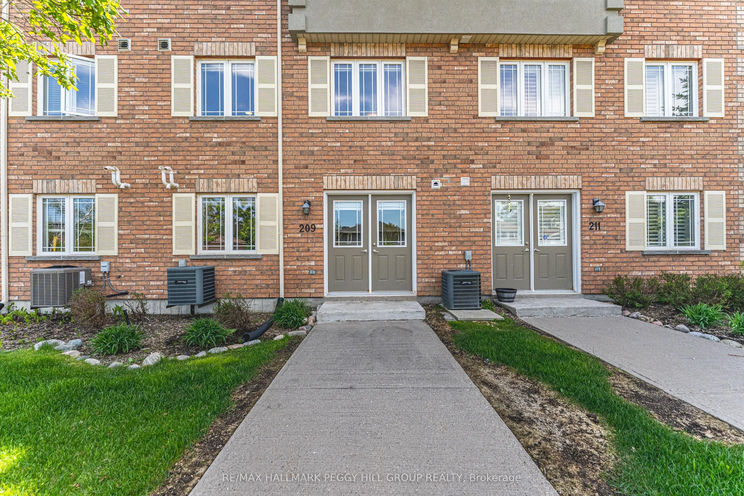 209 Harvie Road, #35