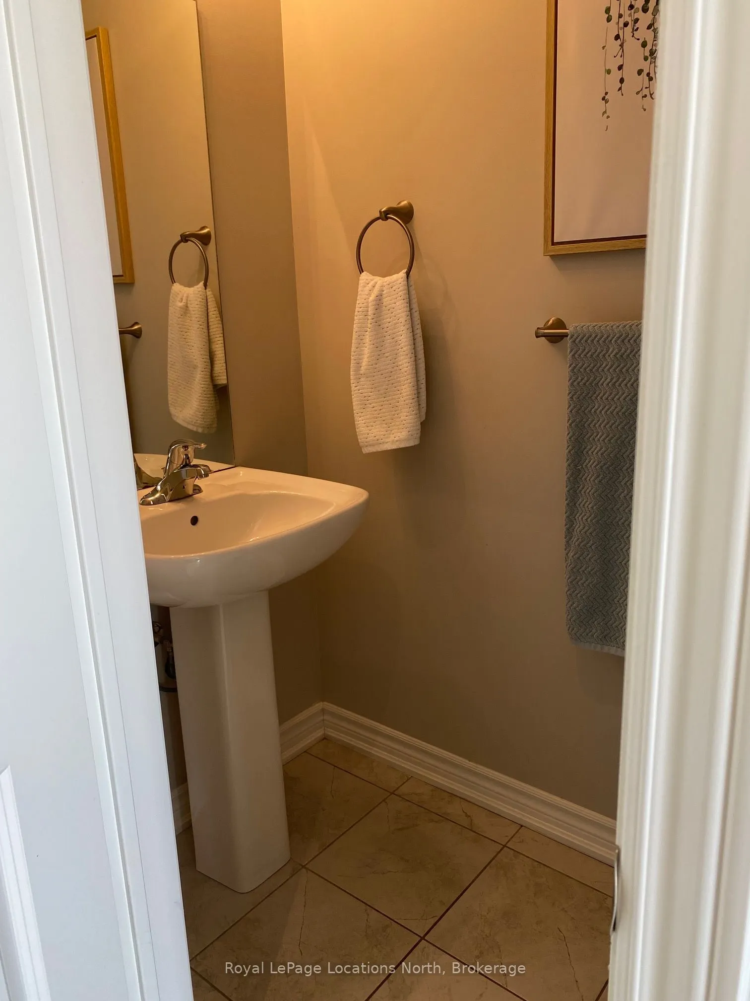 5 KENNEDY Avenue, #5