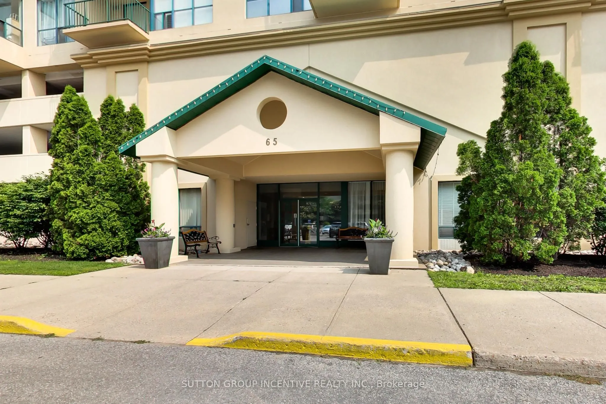 65 Ellen Street, #111