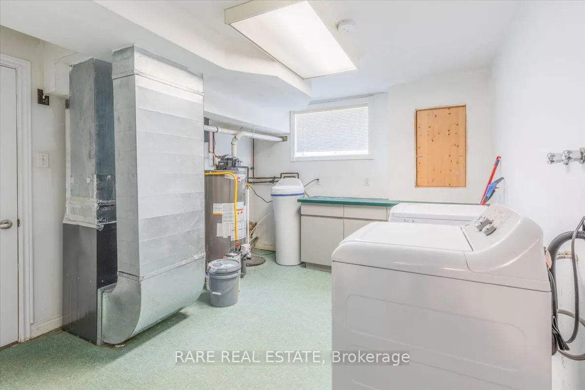 29 Mapleton Avenue, #Main