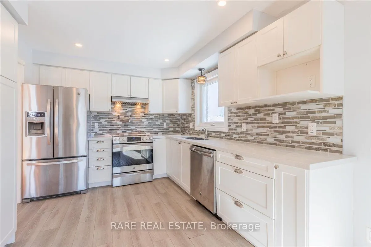 29 Mapleton Avenue, #Main